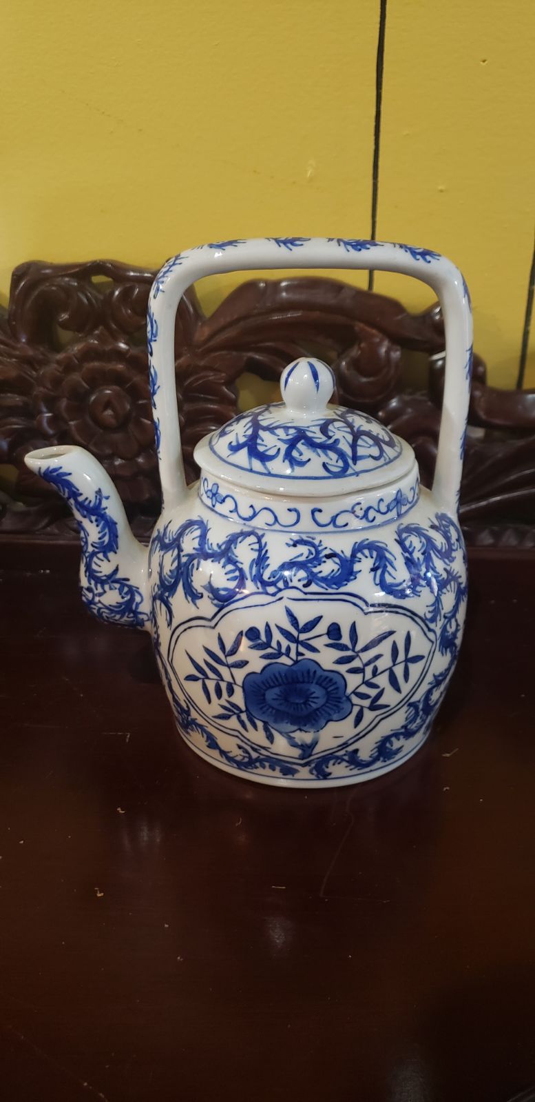 China Porcelain Teapot