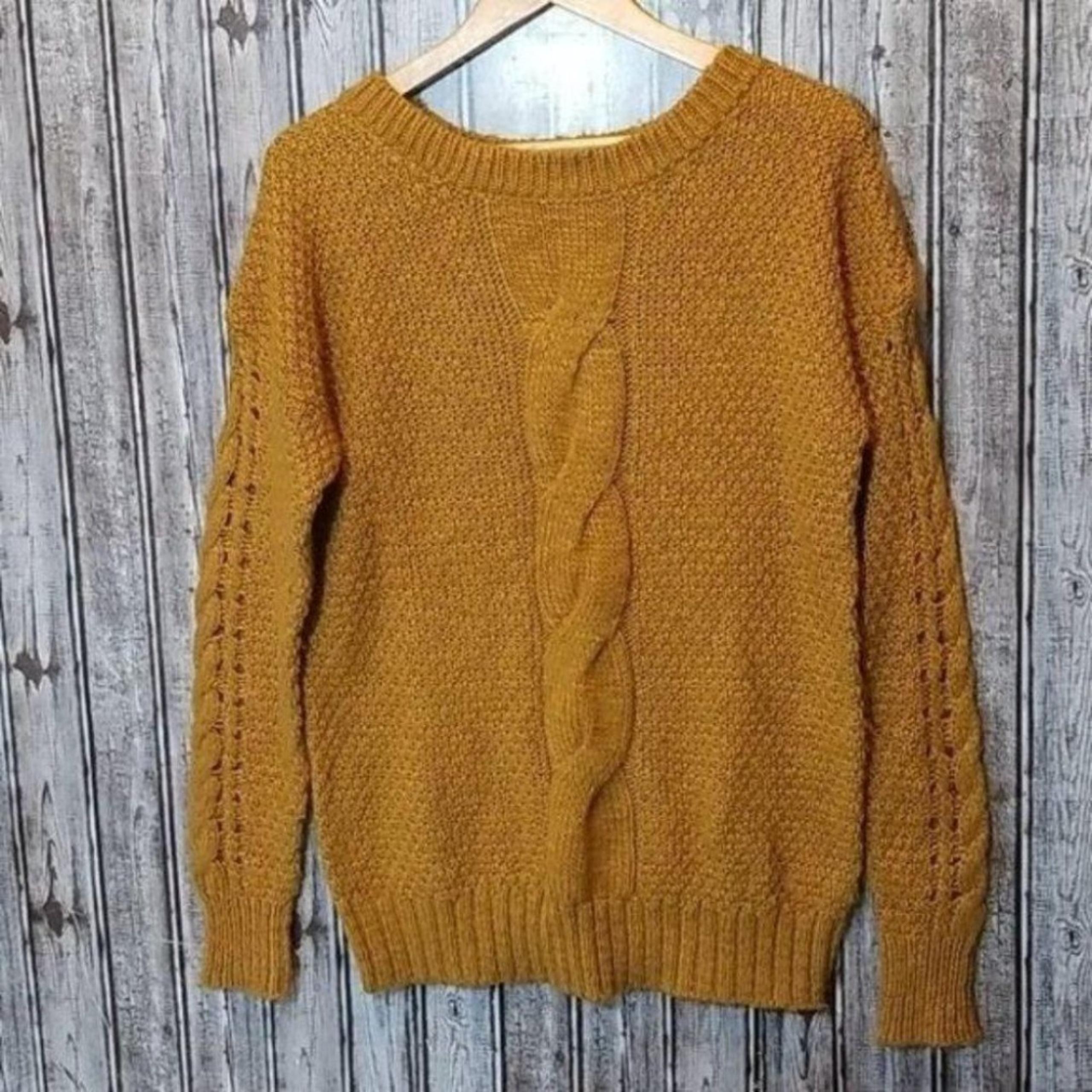 Ecote Cableknit Sweater Sz. Med