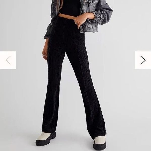 Free People Velvet Ribbed pull on flare pants size XS
