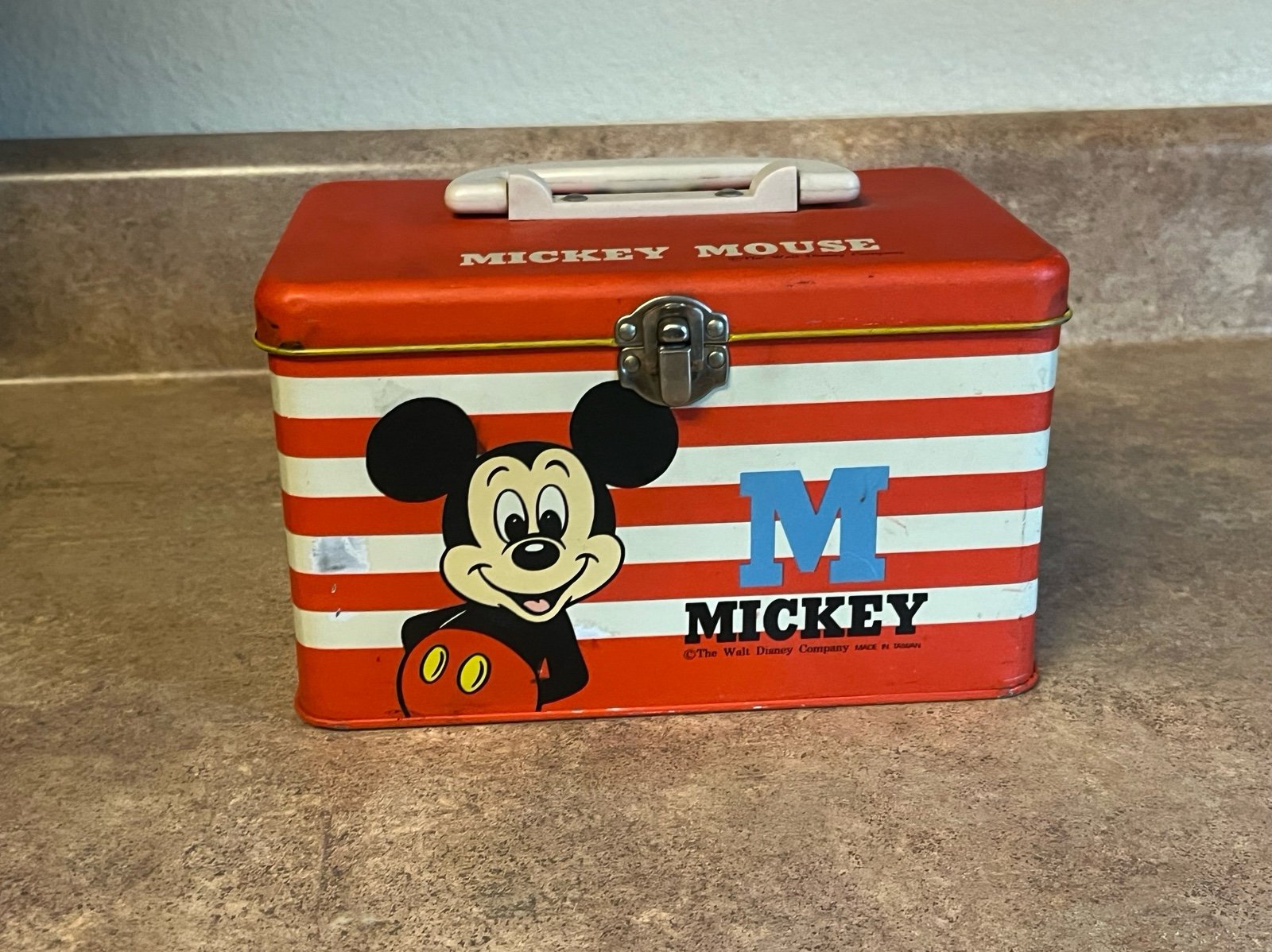DISNEY VINTAGE 70's MICKEY MOUSE TIN LUNCH BOX red/white RARE