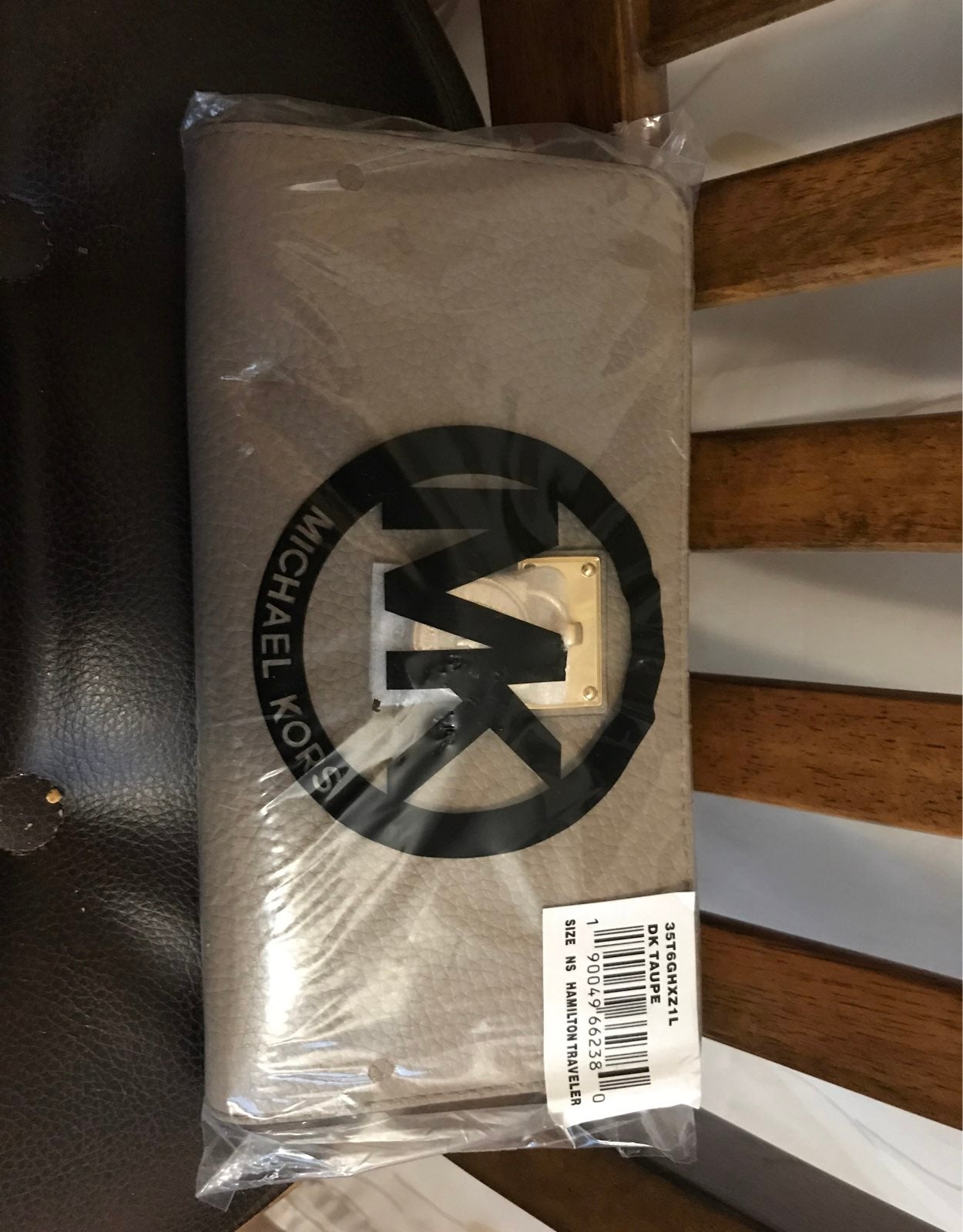 Michael Kors wallet