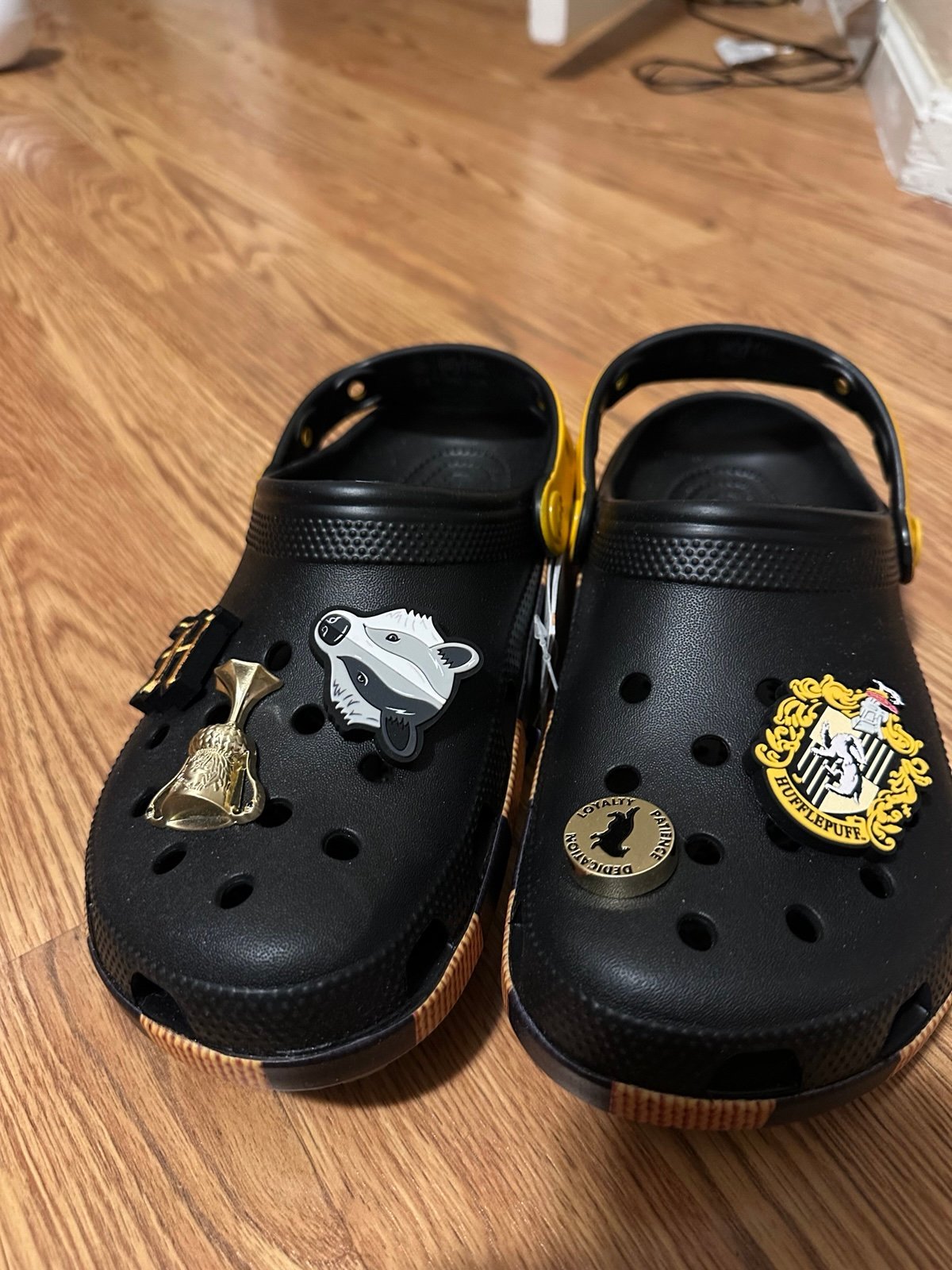 Harry Potter Hufflepuff Crocs Mens 6 Womens 8