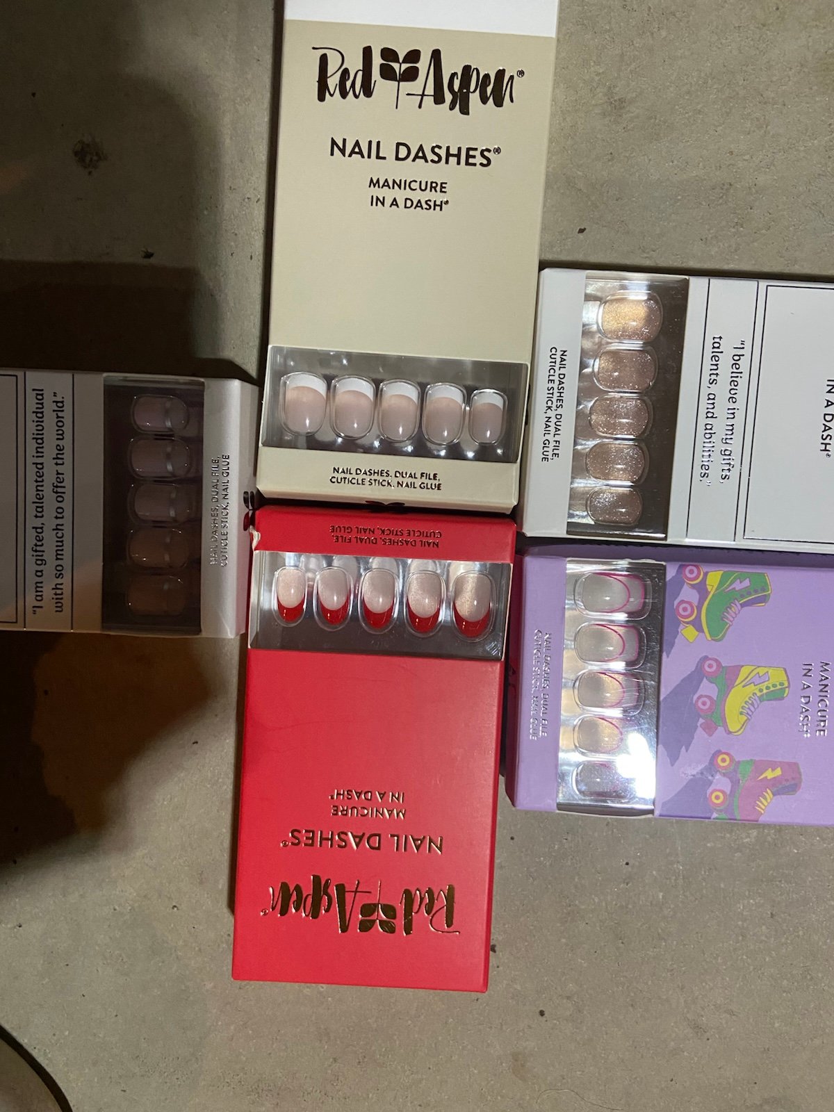 Five nail set bundle red Aspen