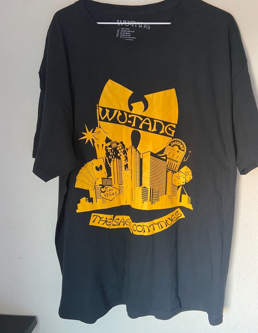 XL Wu-Tang Clan Las Vegas residency Virgin Hotel exclusive killa bees shirt XL