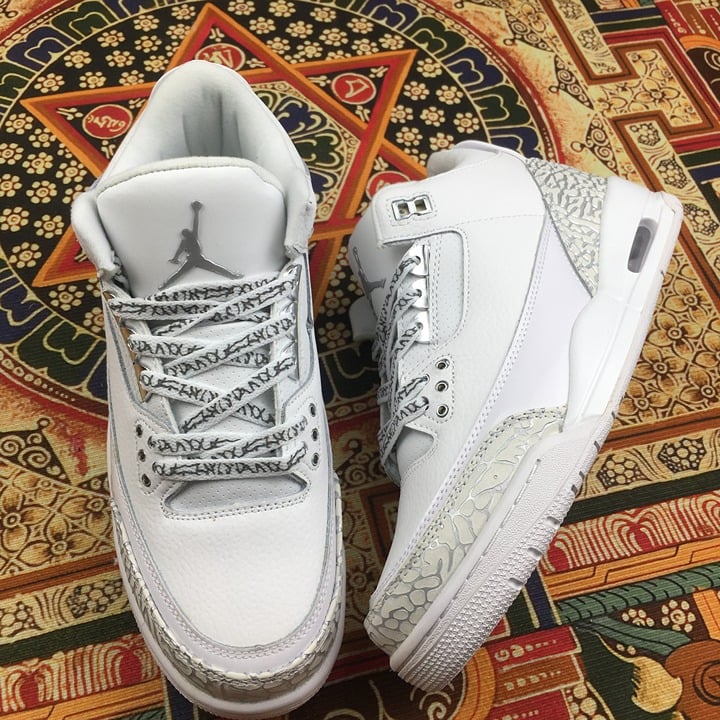 Mens AJ 3 Shoes Size 10