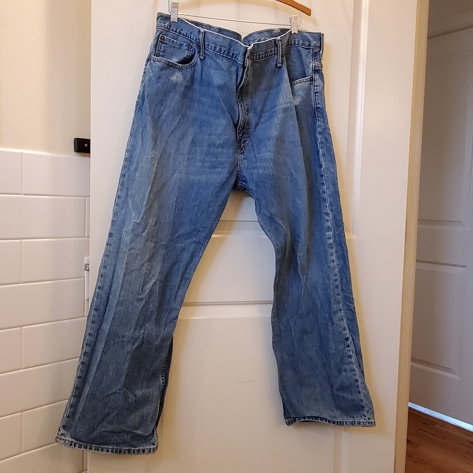 Levi’s 569 Relax Fit, Straight Leg
