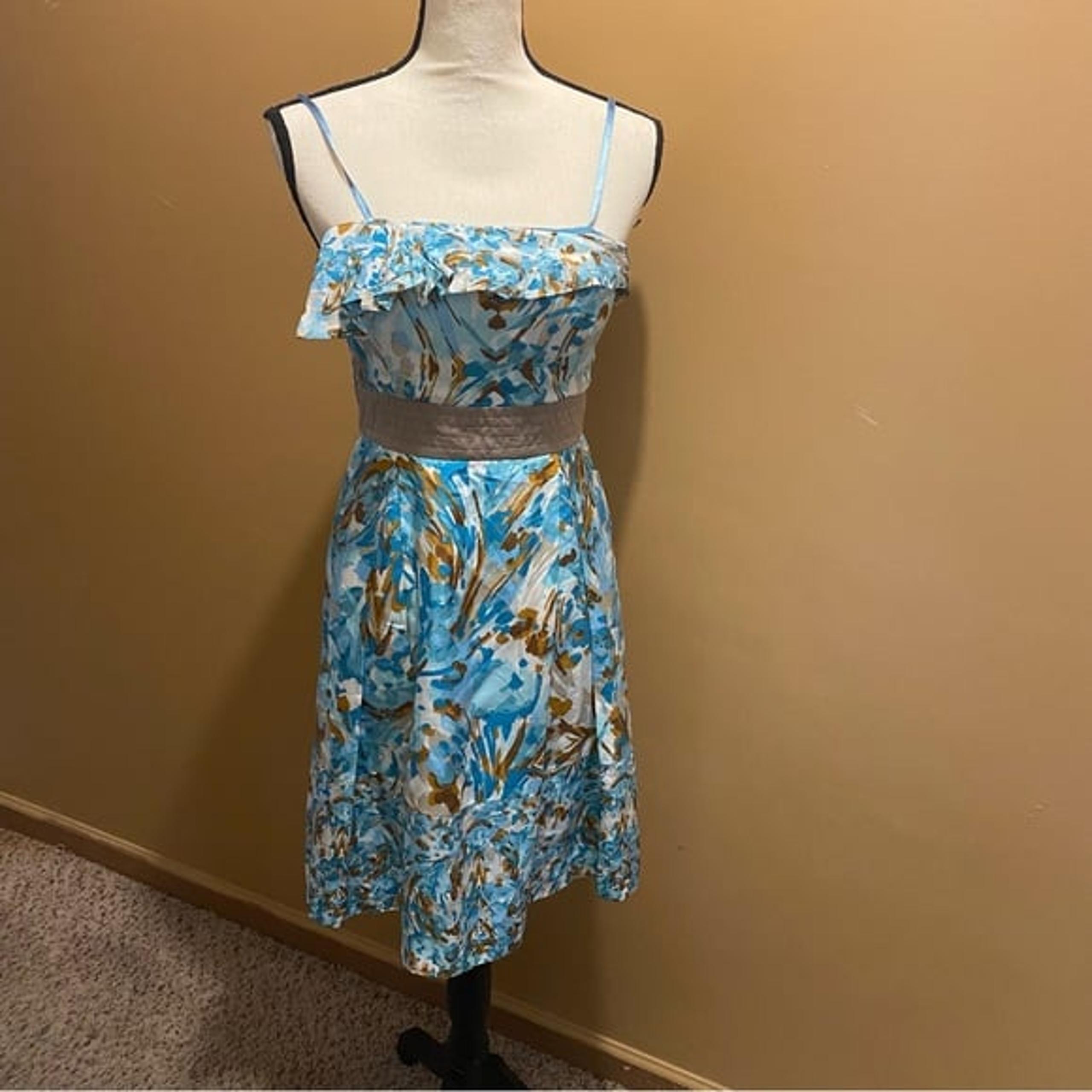 BCBG Paris 100% silk teal/brown/white floral sleeveless party dress lined sz 4