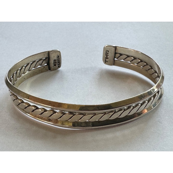 Size 6 Unbranded Mexico 925 Sterling Silver Cuff Bracelet w/ 11.4mm Width