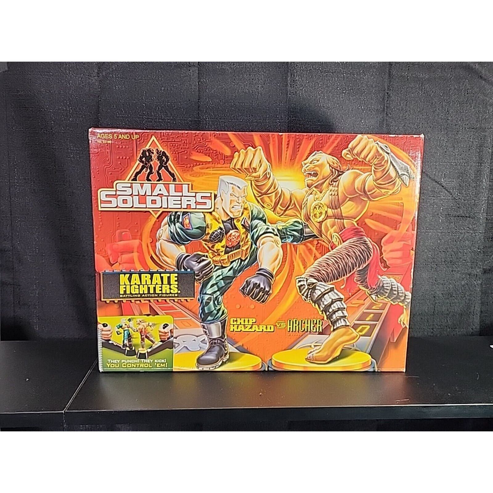 Rare Small Soldiers Karate Fighters Chip Hazard Vs Archer Action Figures Movie