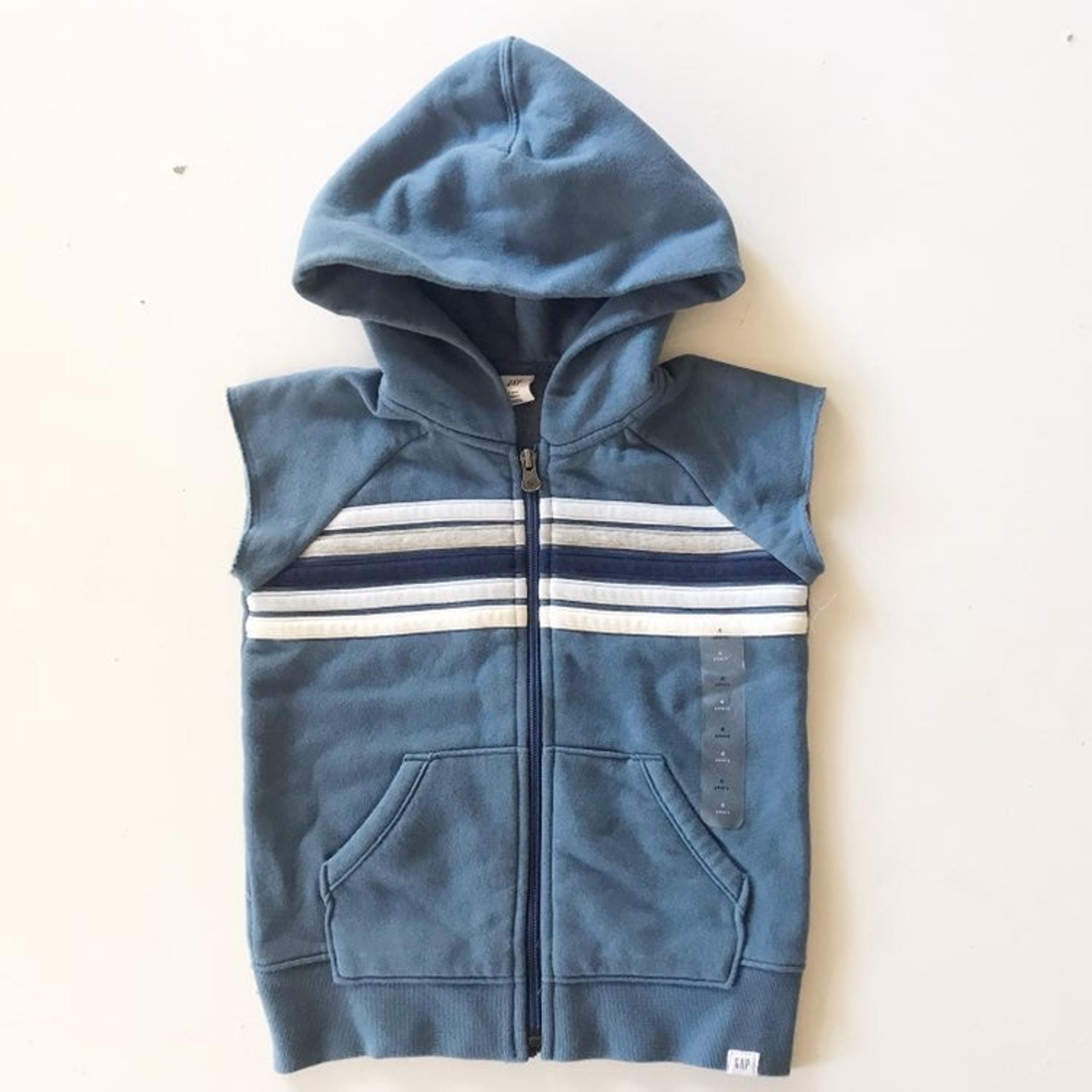 GAP Toddler Boys Sweatshirt Hoodie Vest
