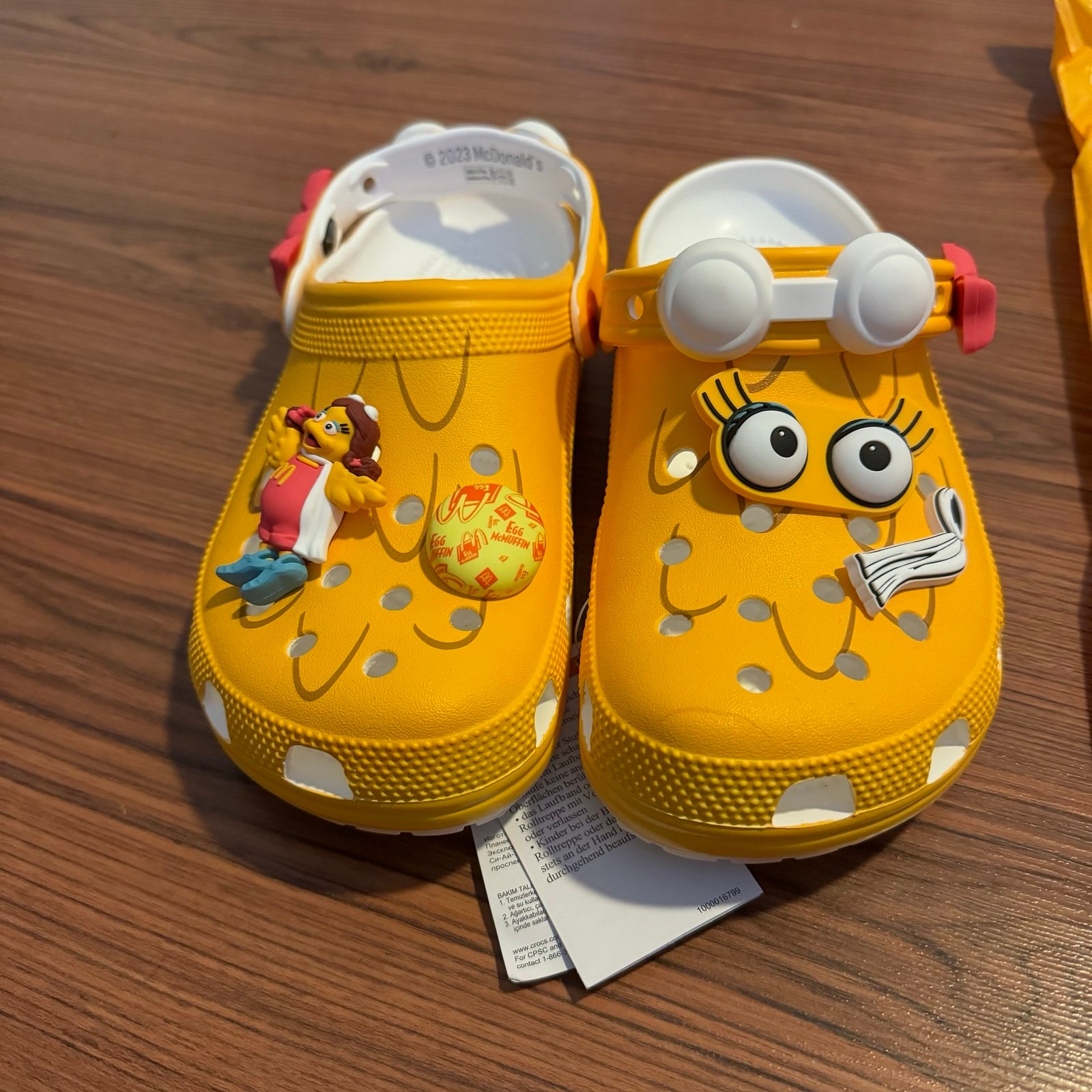 MCDONALD’S X CROCS BIRDIE CLASSIC CLOG