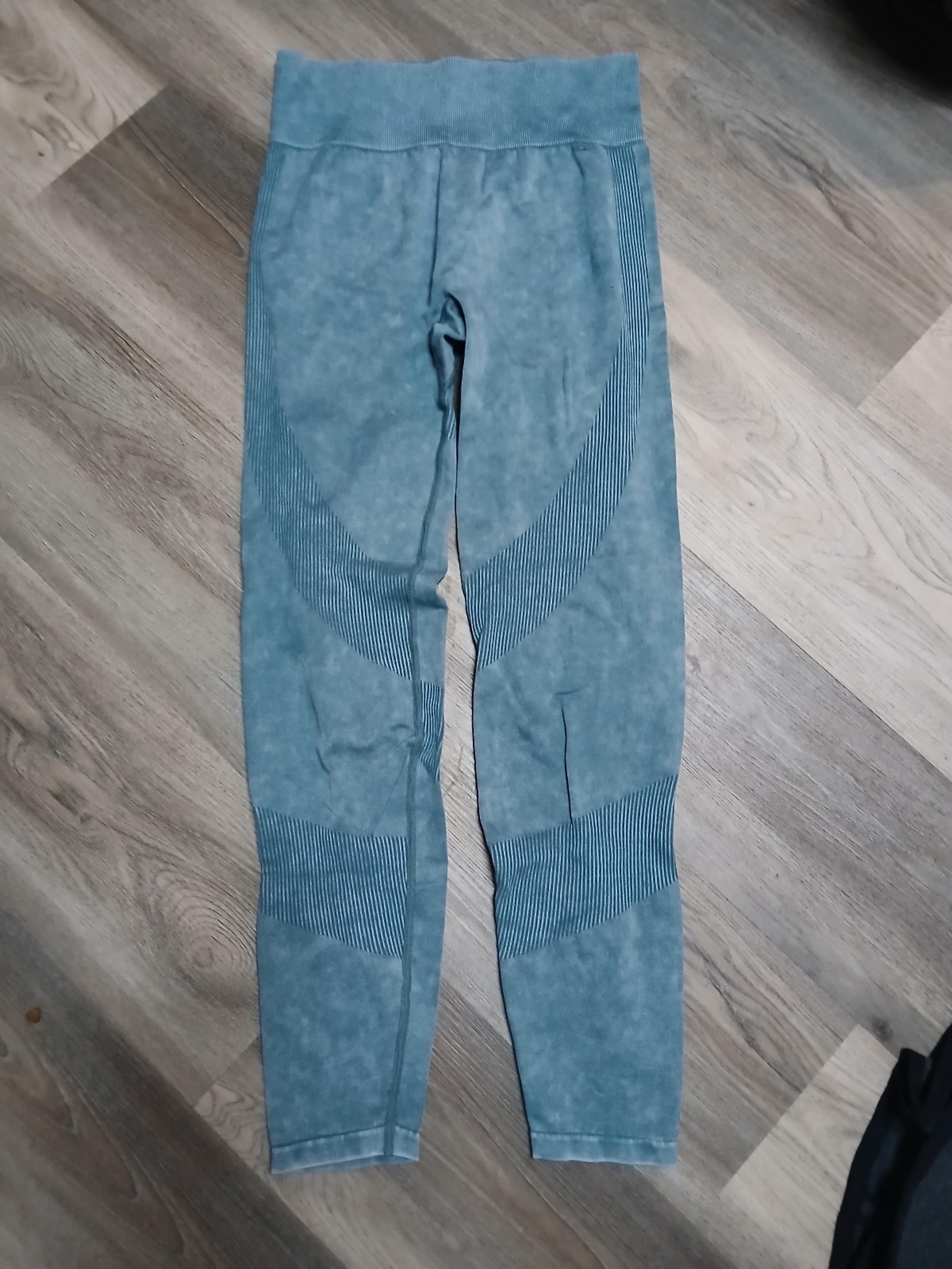 PINK Victoria's Secret Seamless Women's Size Medium Green Leggings