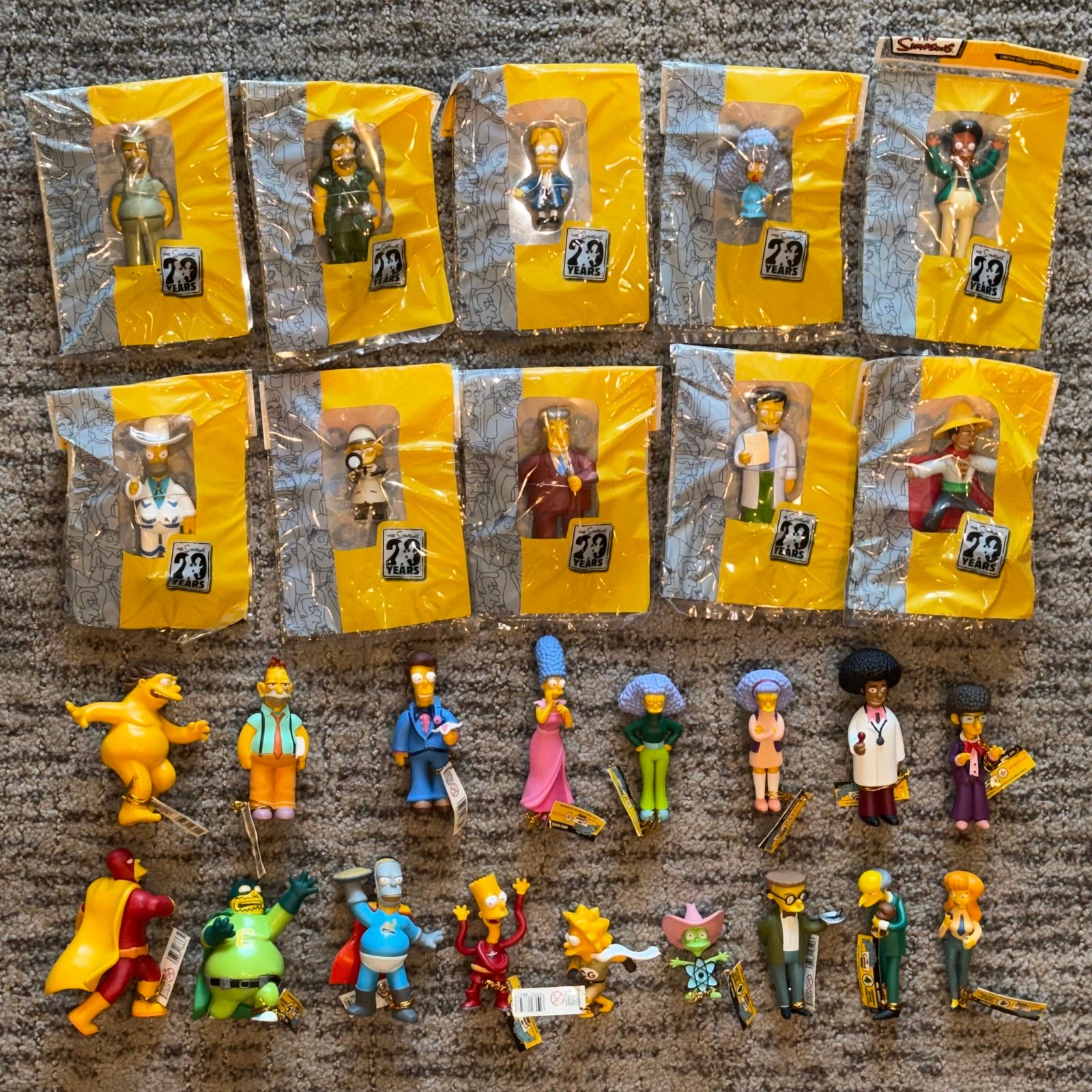 RARE The Simpsons Promotion Factory 27 Figure Lot Homer Marge Bart Lisa Maggie