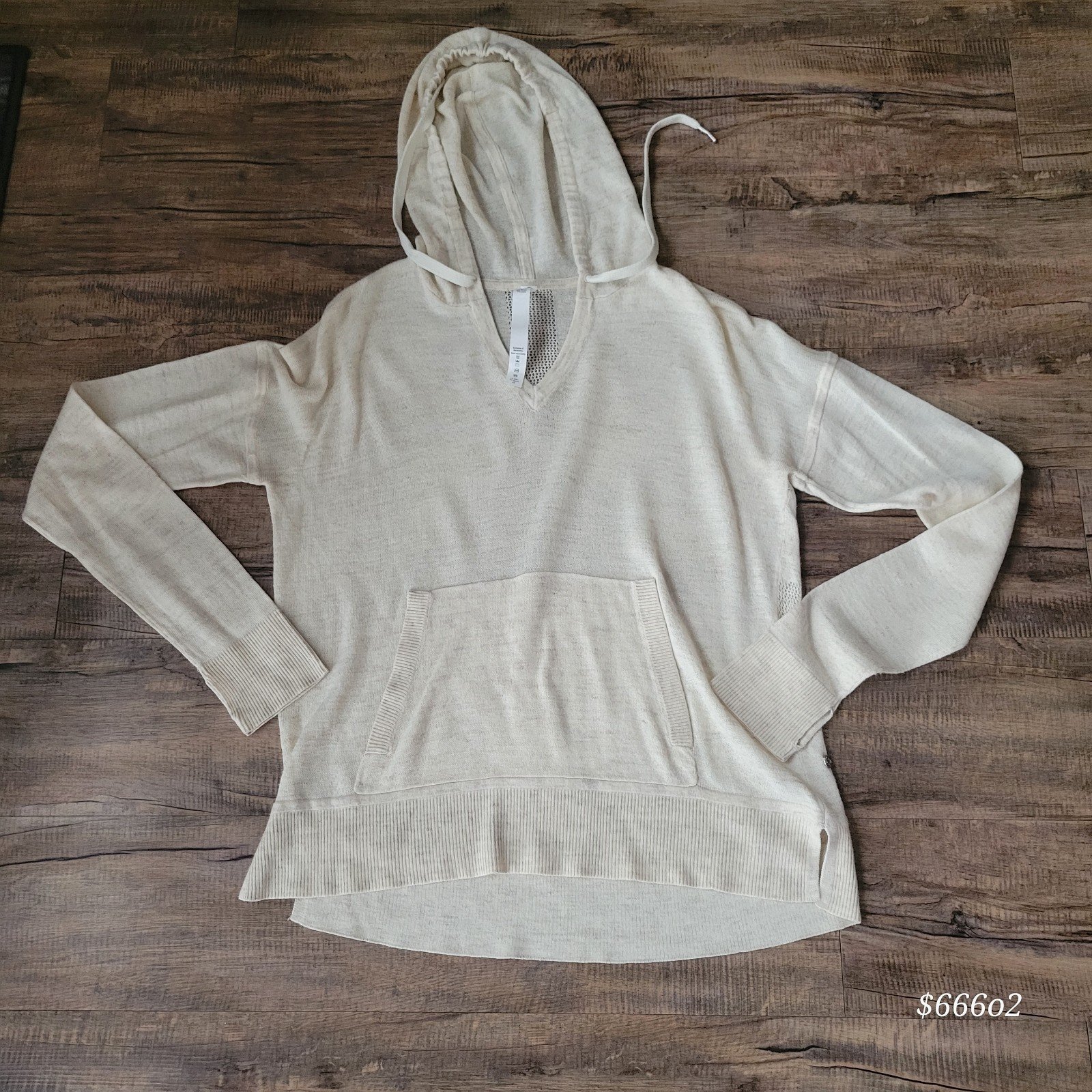 Lululemon athletica Sweater Size 8 (READ)