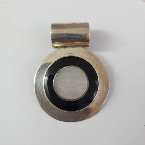 Sterling Silver 925 Disc MOP Pendant
