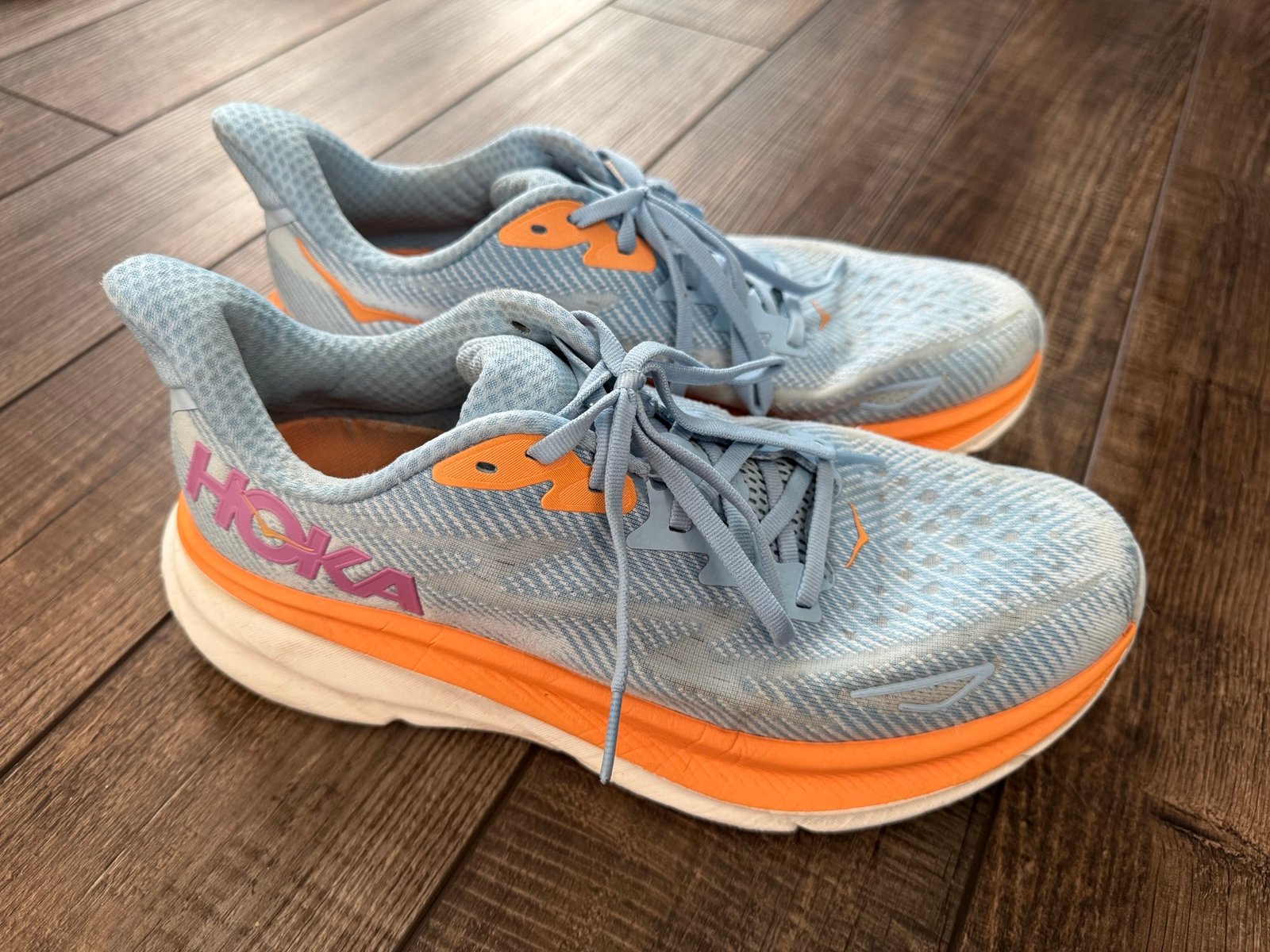 Hoka Clifton 9 Women’s Size 9 Shoes