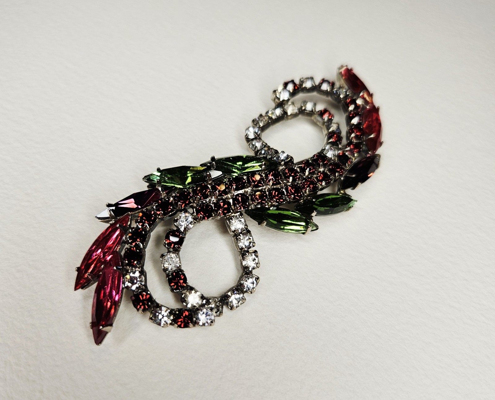 Vintage Swarovski swirl brooch