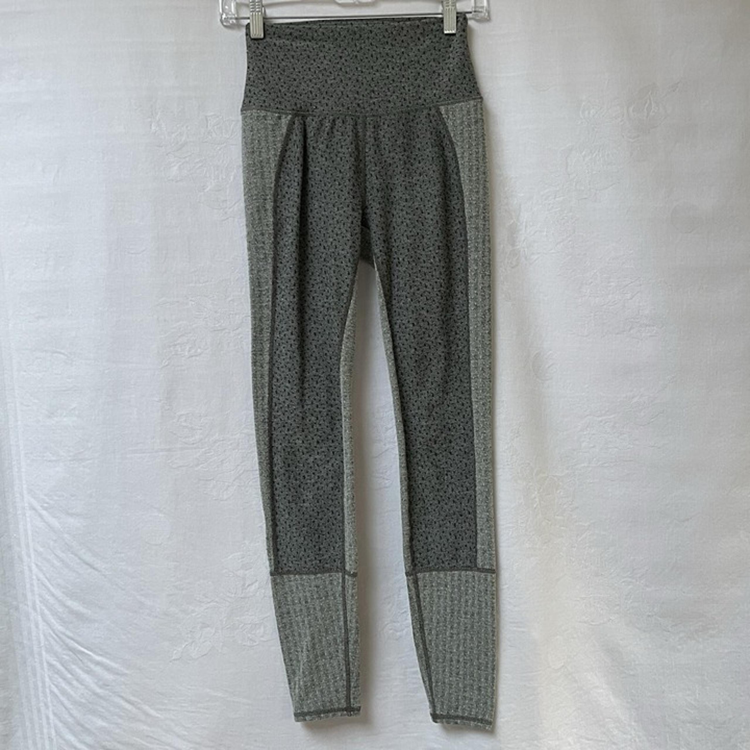 Free People Green Leggings Womens XS Boho activewear yoga Gorpcore workout