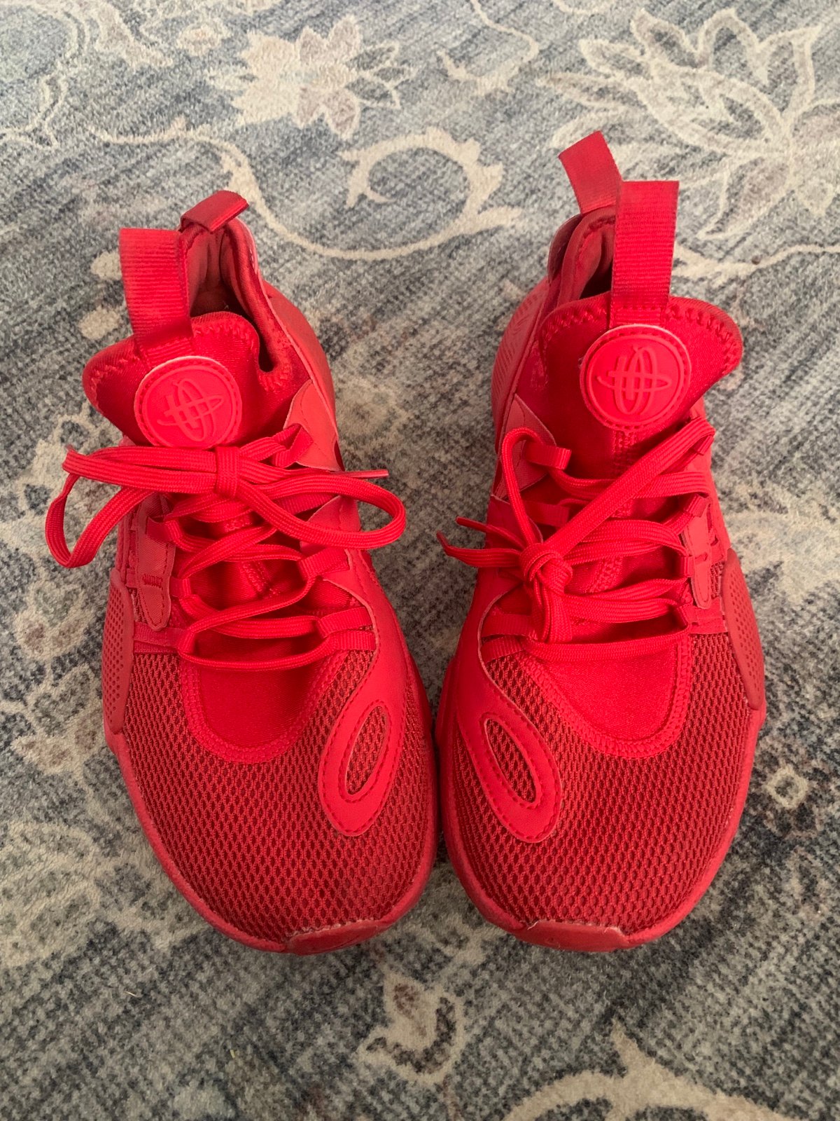 Kids Nike Hurarache EDGE shoes.