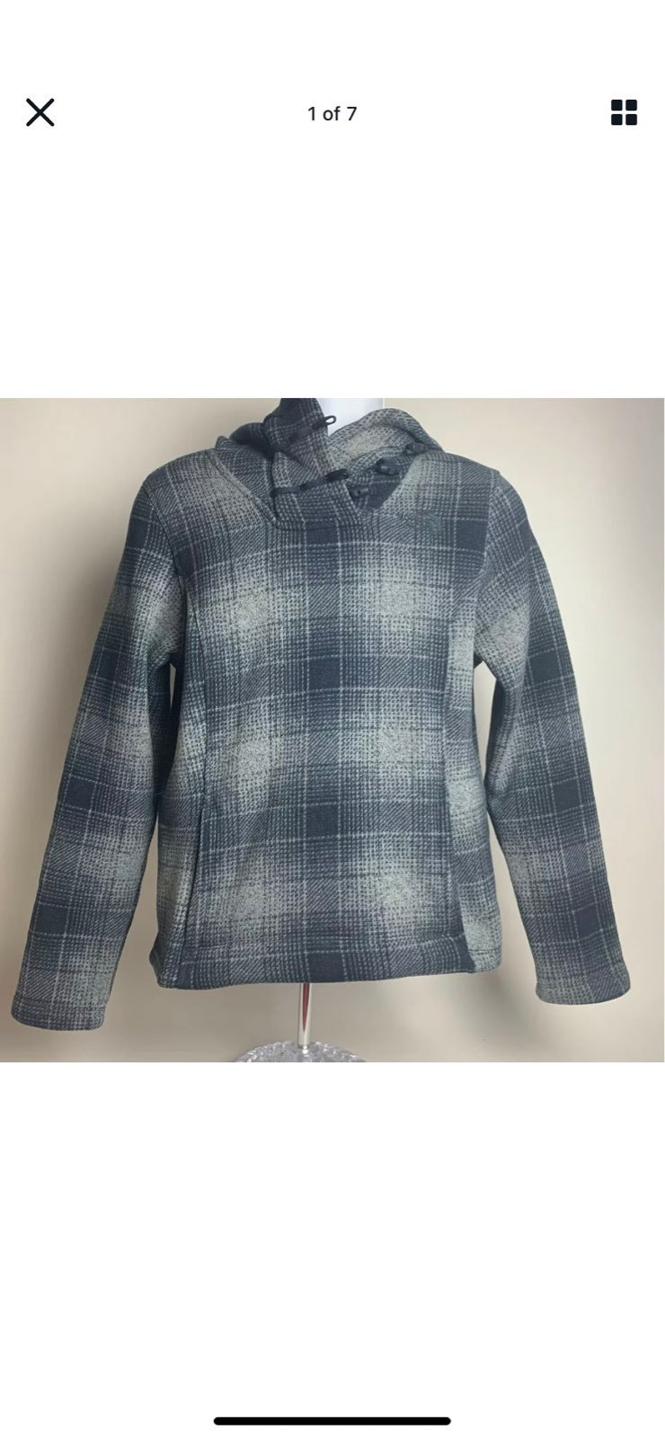 North face Women Blue Plaid s sweater