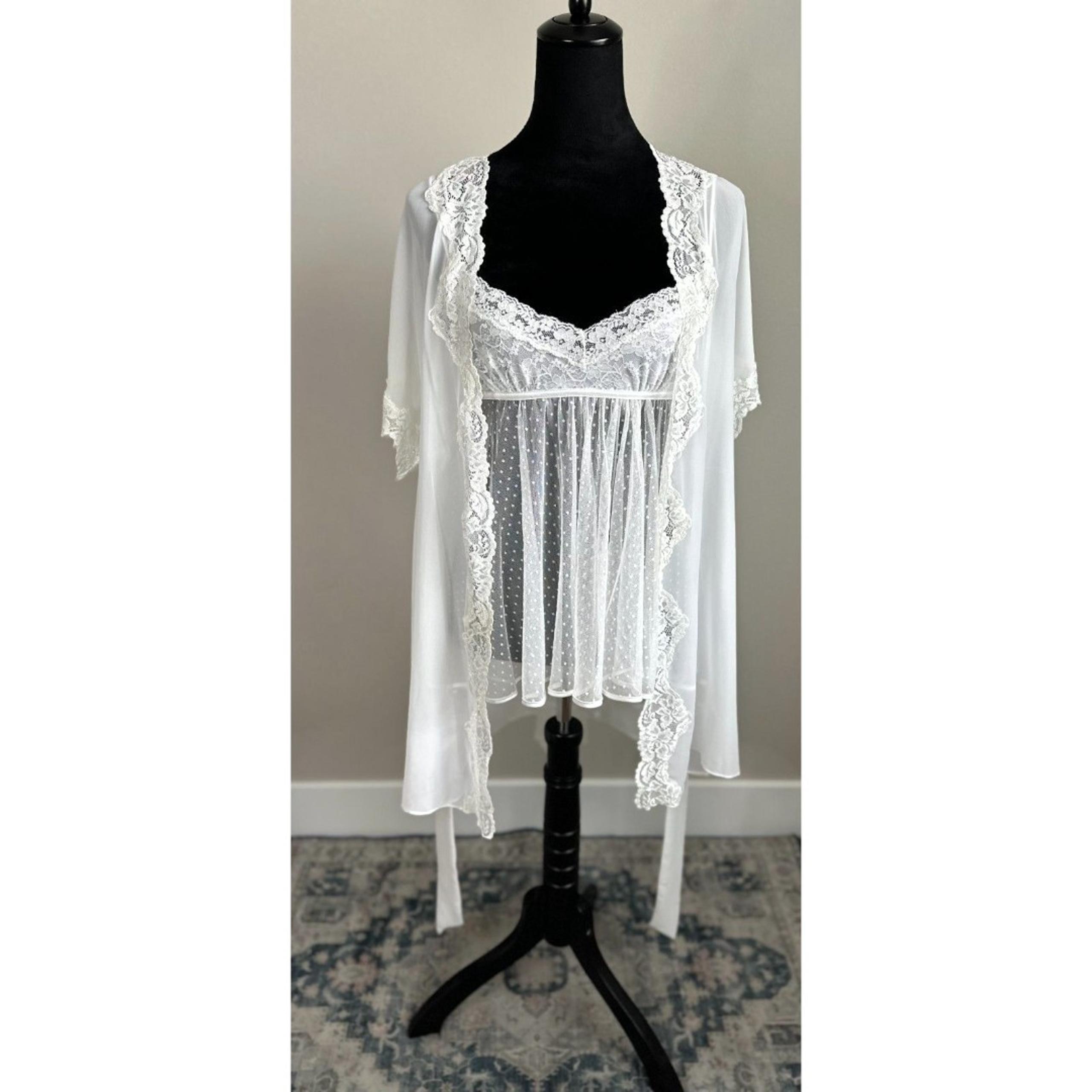 NWOT In Bloom Women's Cut White Boho Chic Bridal Lingerie Set Robe/Slip Size S