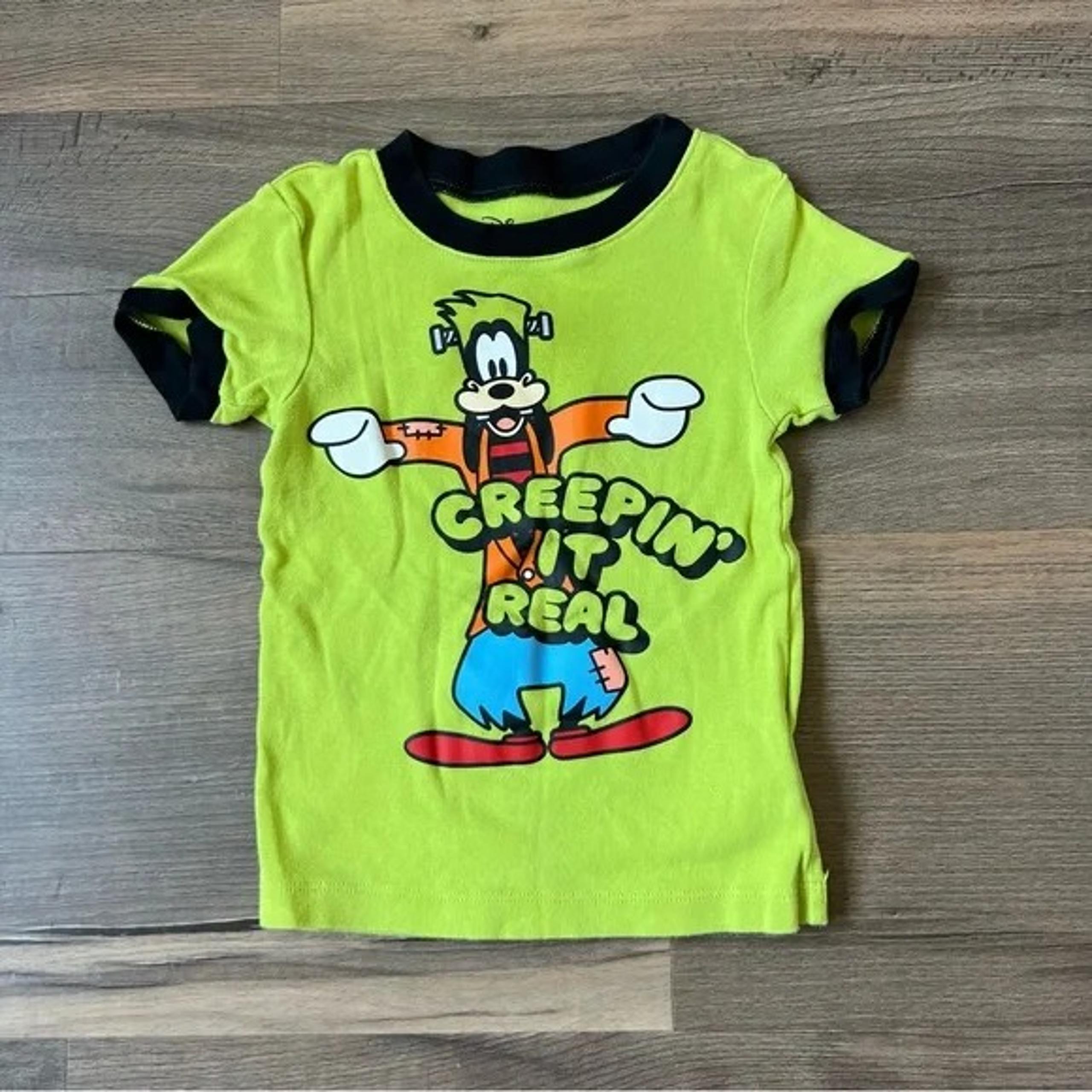 Disney x Spotted Zebra Toddler Goofy Creepin' It Real Pajama Tee - Green - 4T