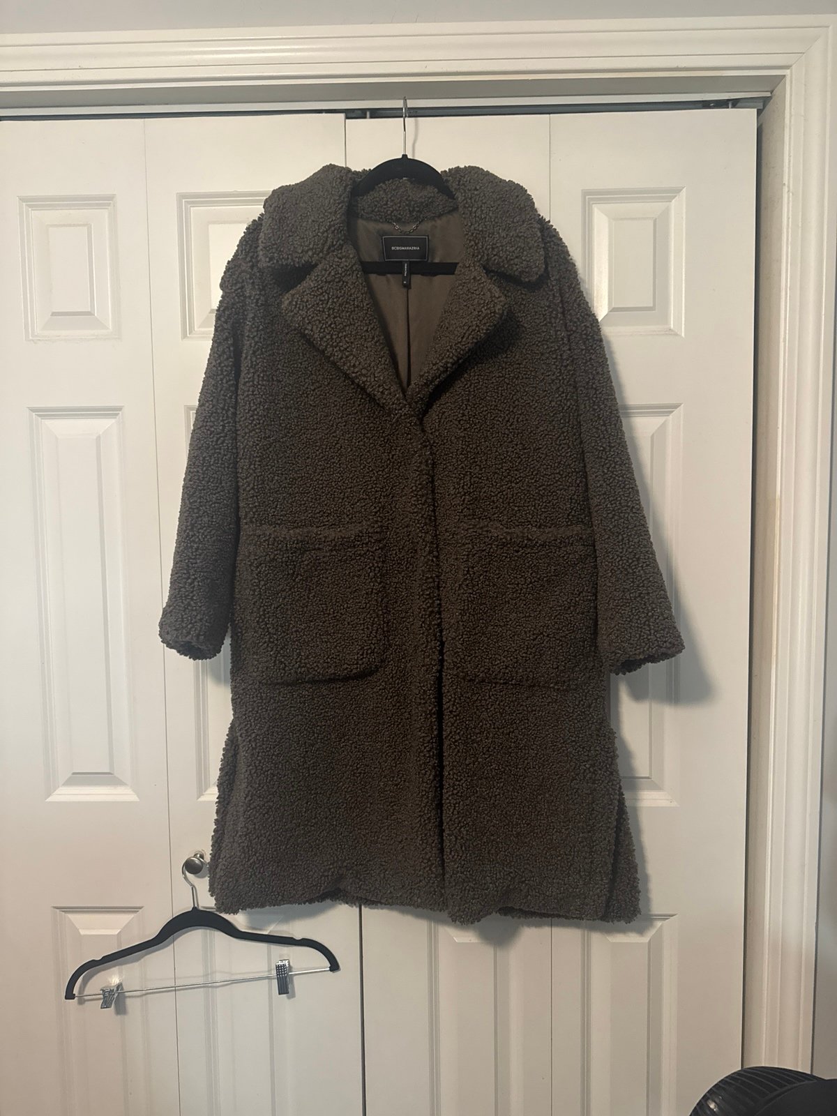 BCBGMAXAZRIA Petite Notched-Collar Teddy Coat