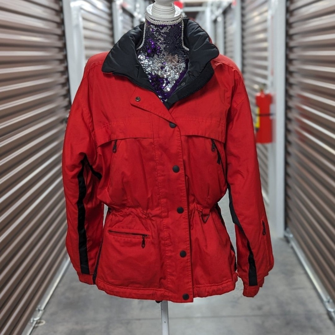 Vintage 90s Black Bear Size 10 Red & Black Ski Jacket Coat
