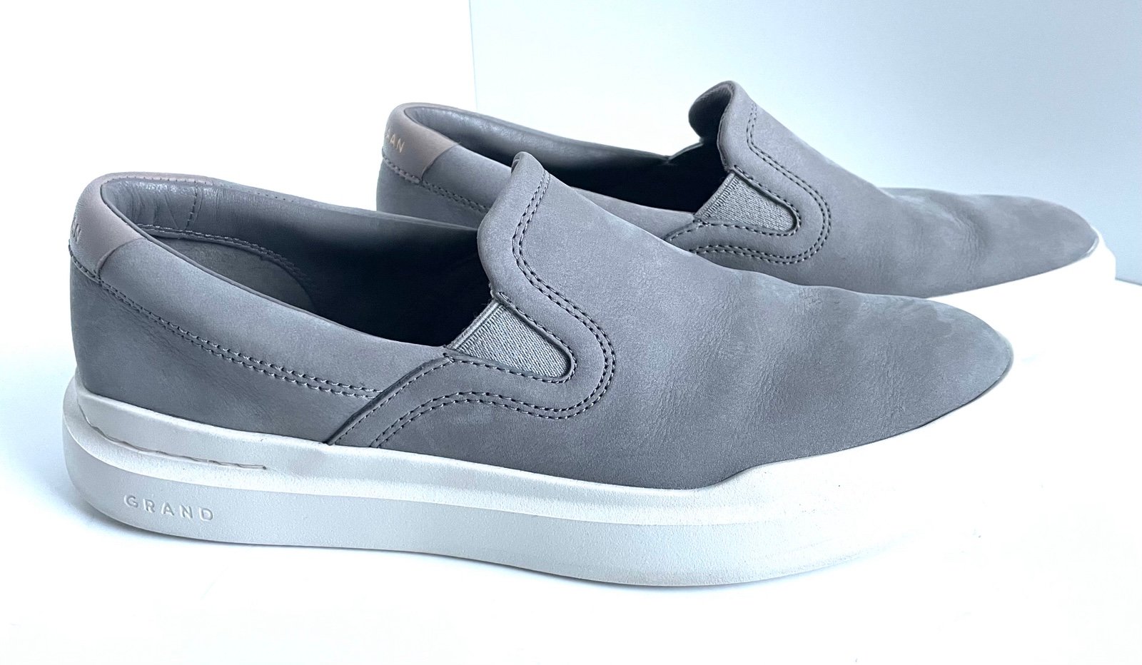 Cole Haan C33154 Men's GrandPro Slip On Sneakers Grey Nubuck size 7M
