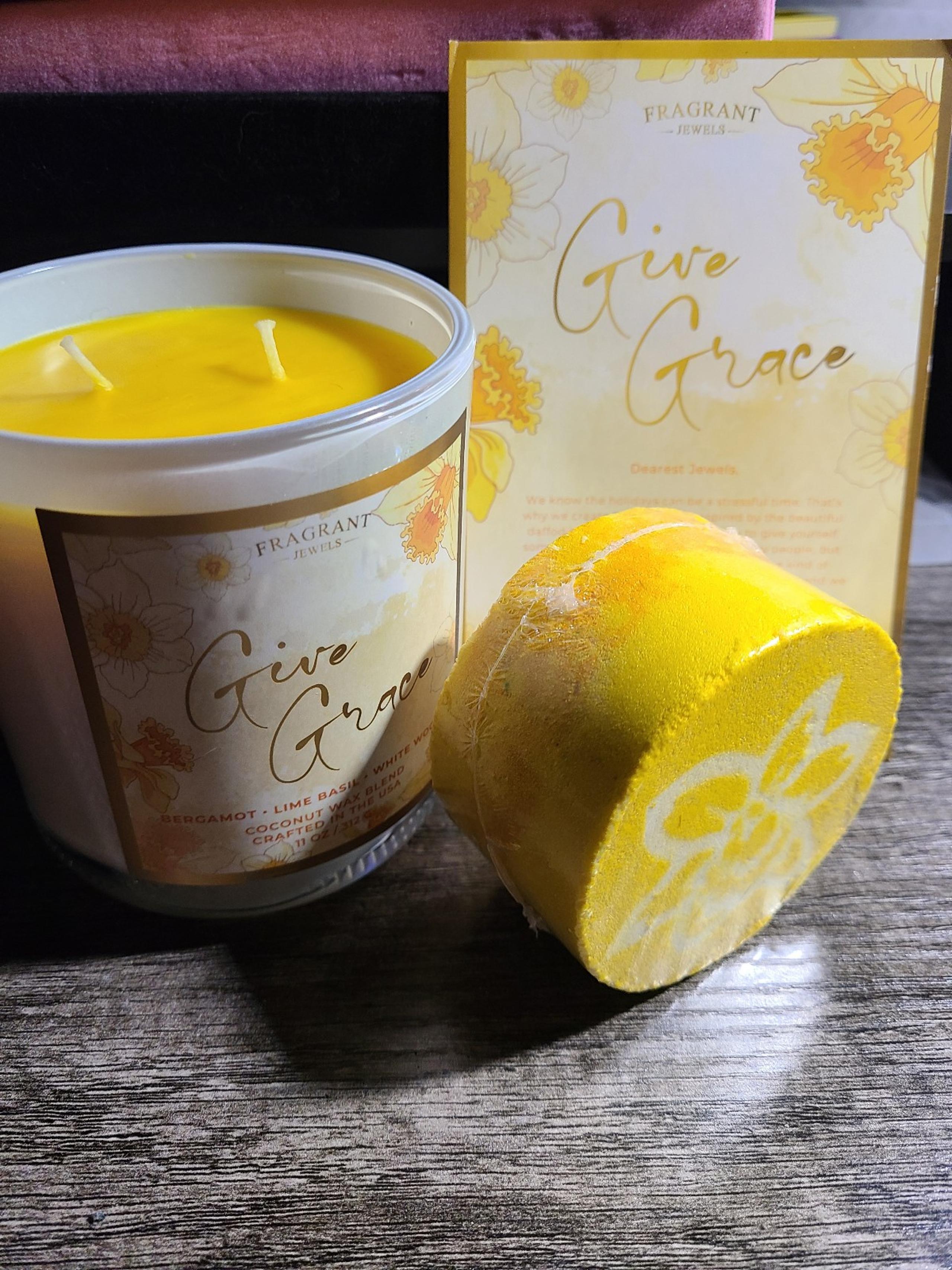 Give Grace - Fragrant Jewels - Inner Circle Rare Candle & Bath Bomb set 8 & 10