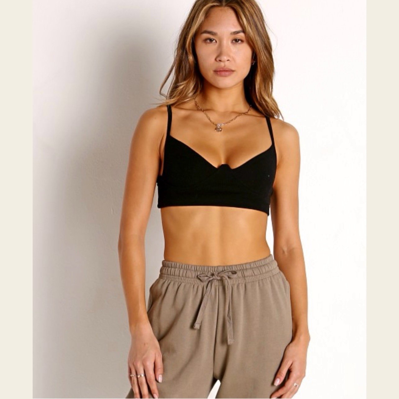 Joah Brown ribbed black tank!