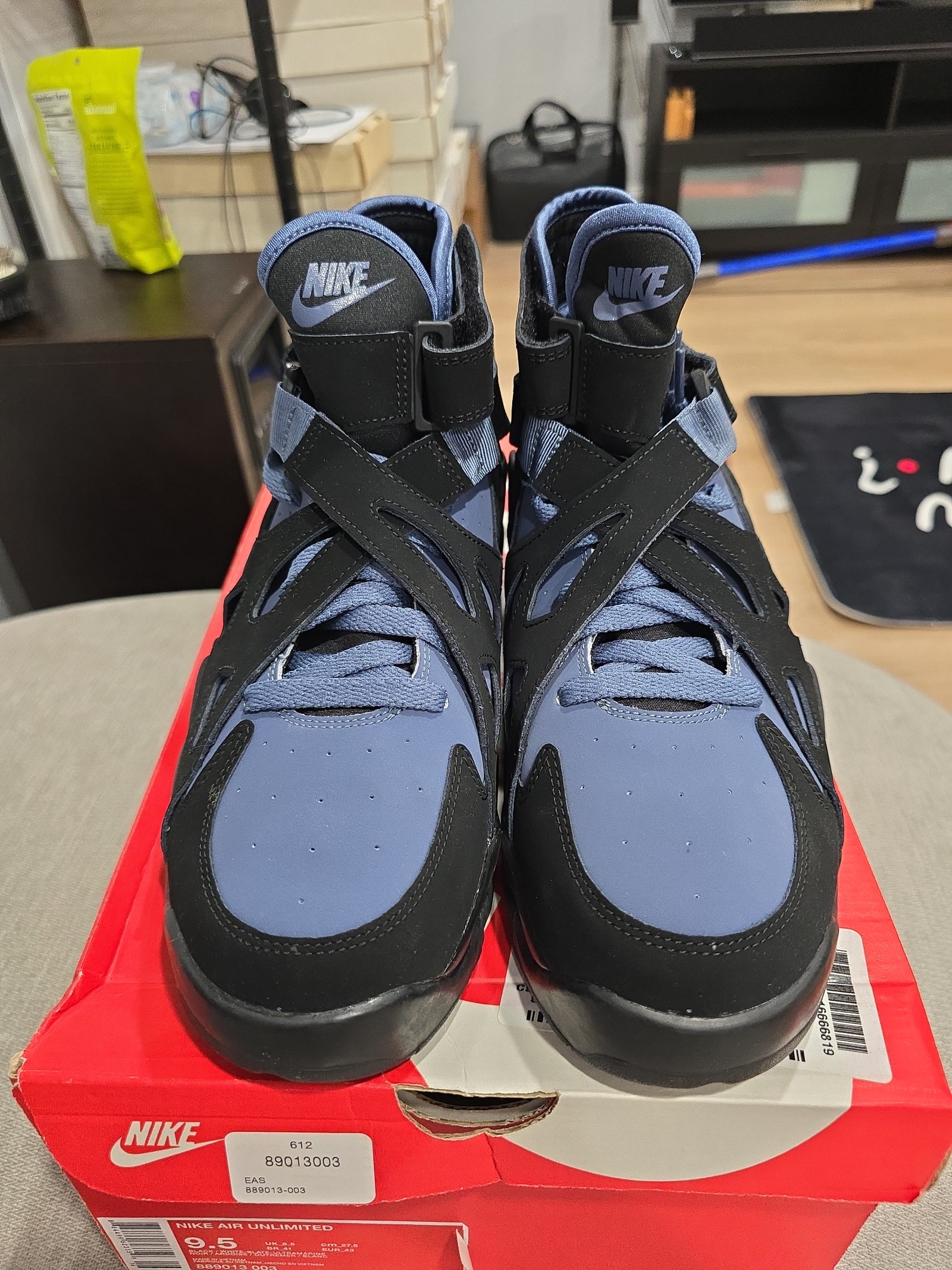 Nike Air Unlimited Sneaker