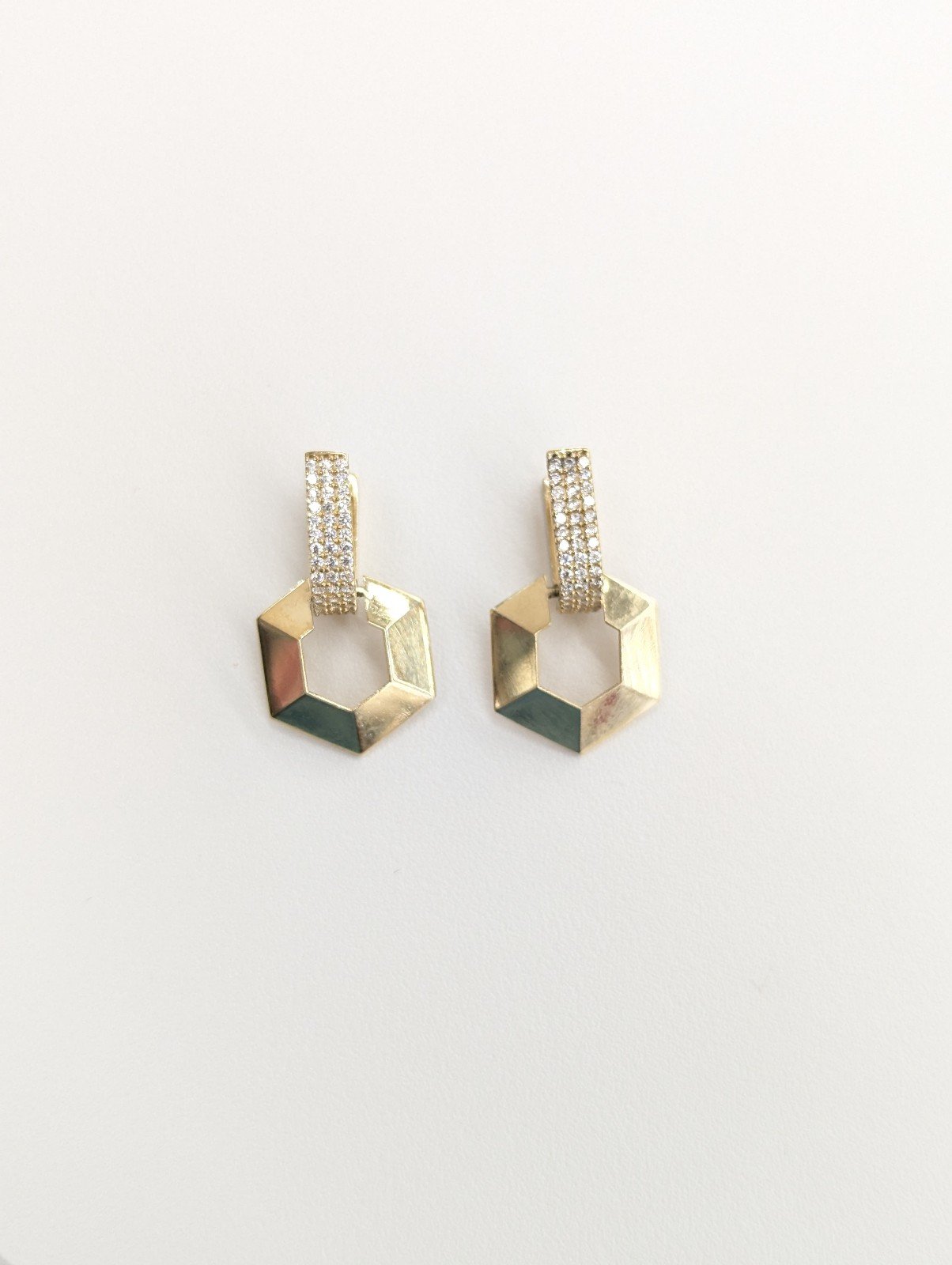 10kt Real Gold Huggie Earring for Women