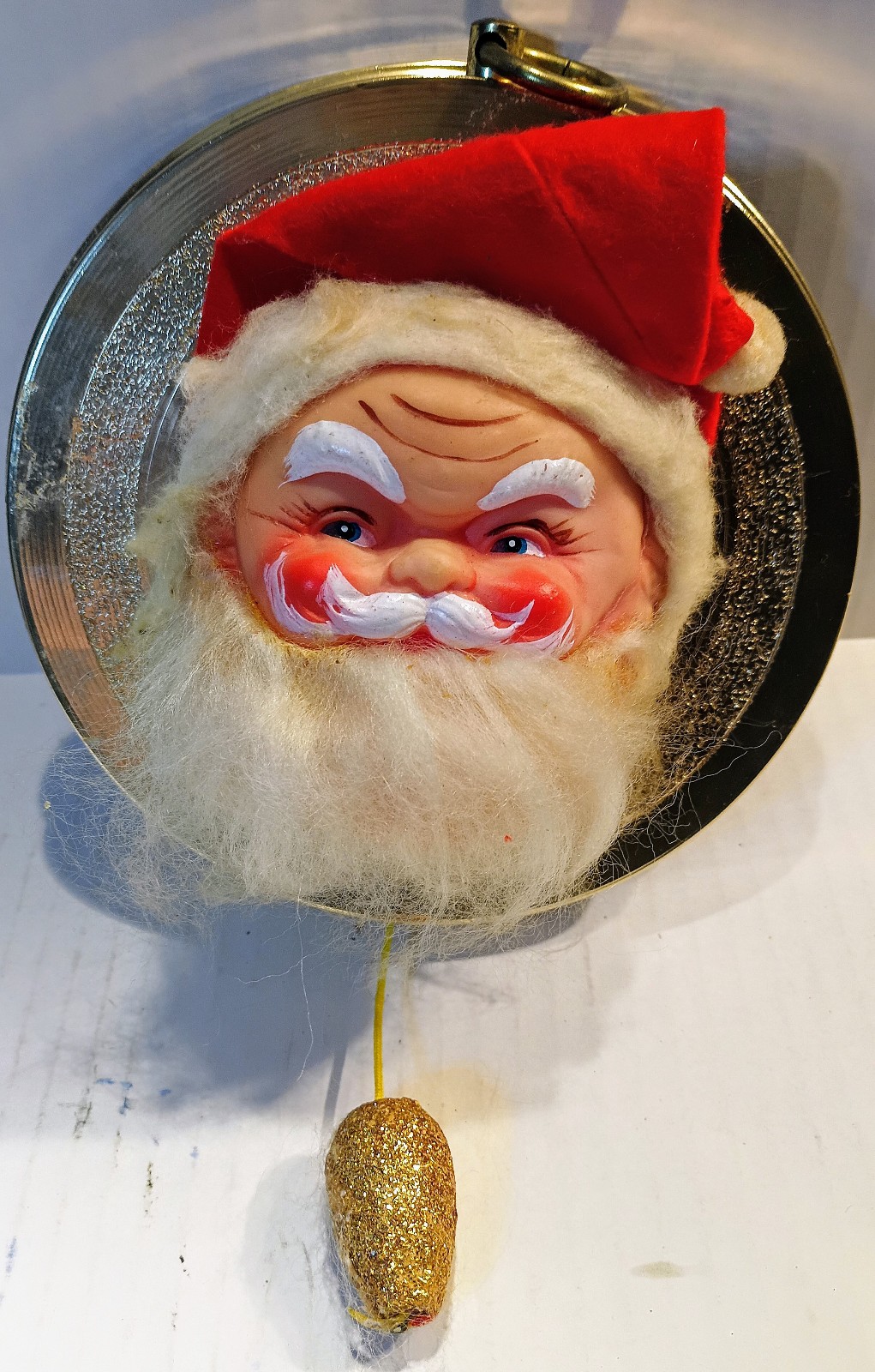 Vintage Musical Santa Wreath