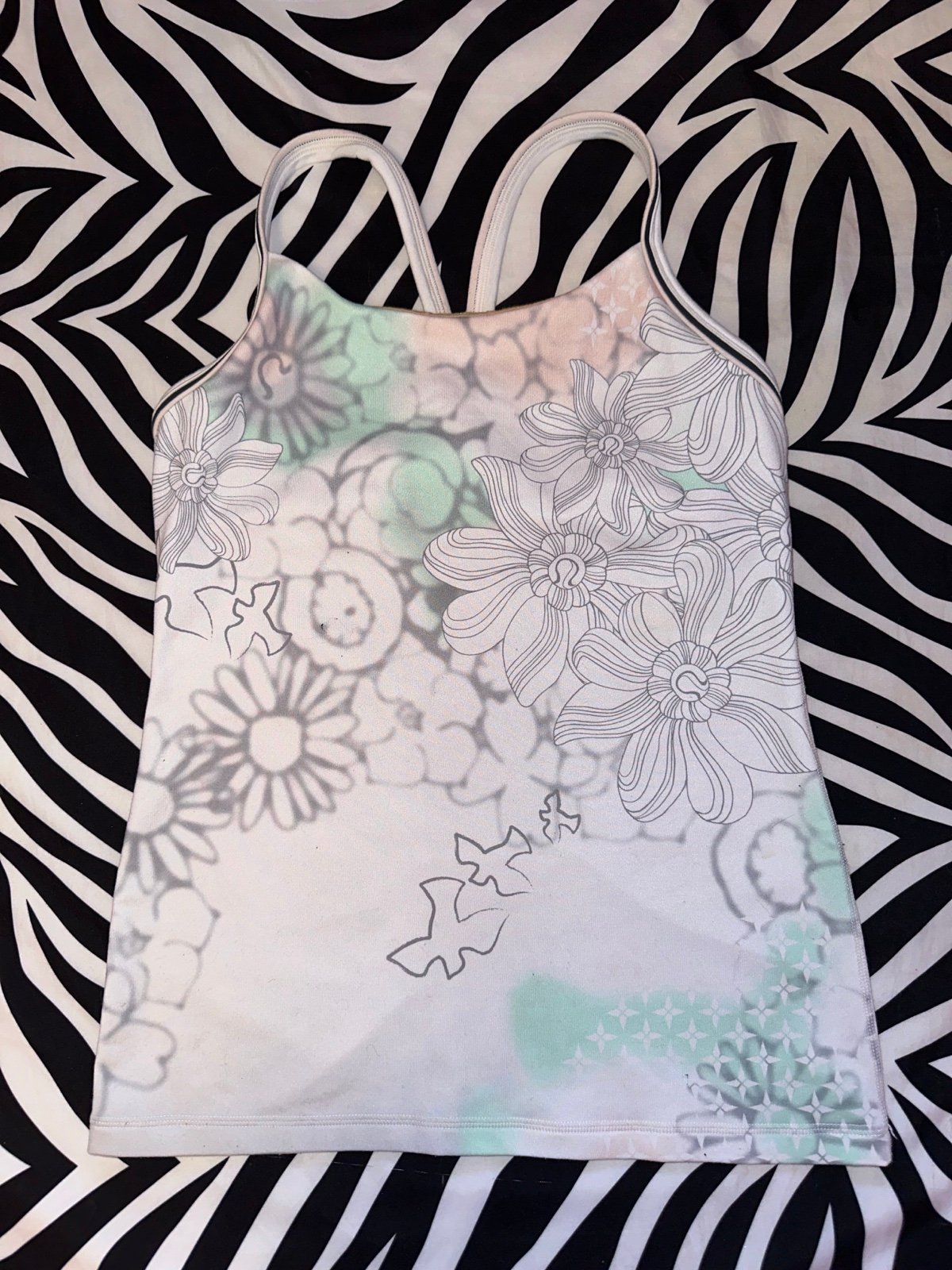 lululemon athletica Vintage Racerback Floral White/Mutlicolor Tank Top Size 8
