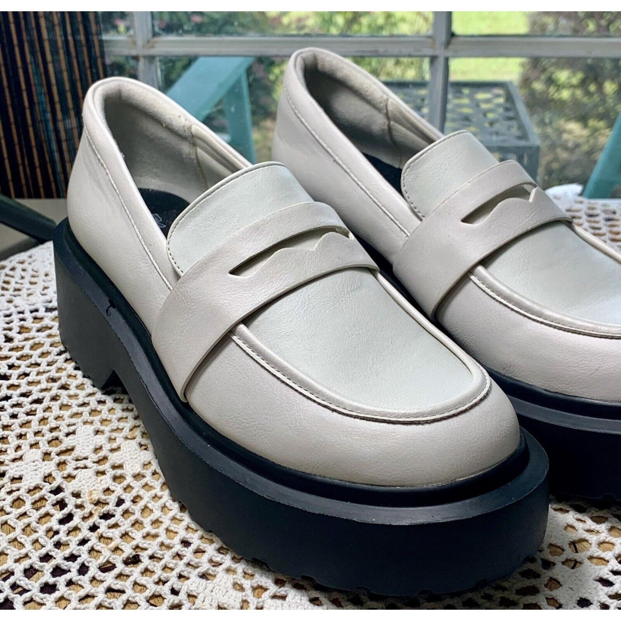 Women's Lacey White Loafer Shoes Wild Fable size 8.5 M Lug Sole 2.5” Heels 680