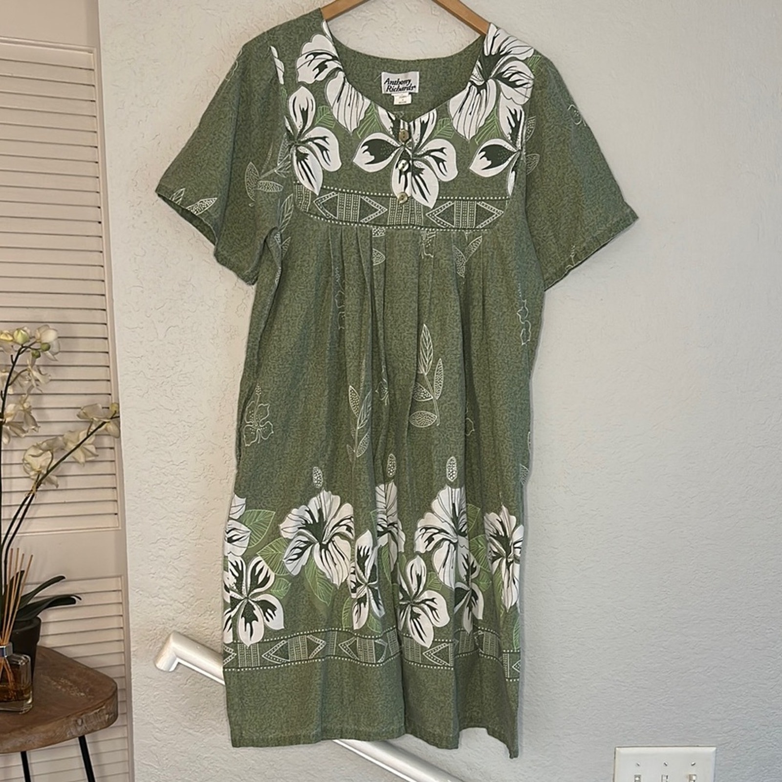 Vintage Anthony Richard’s Green House Dress Cottage Midi Hawaiian Hawaii Floral