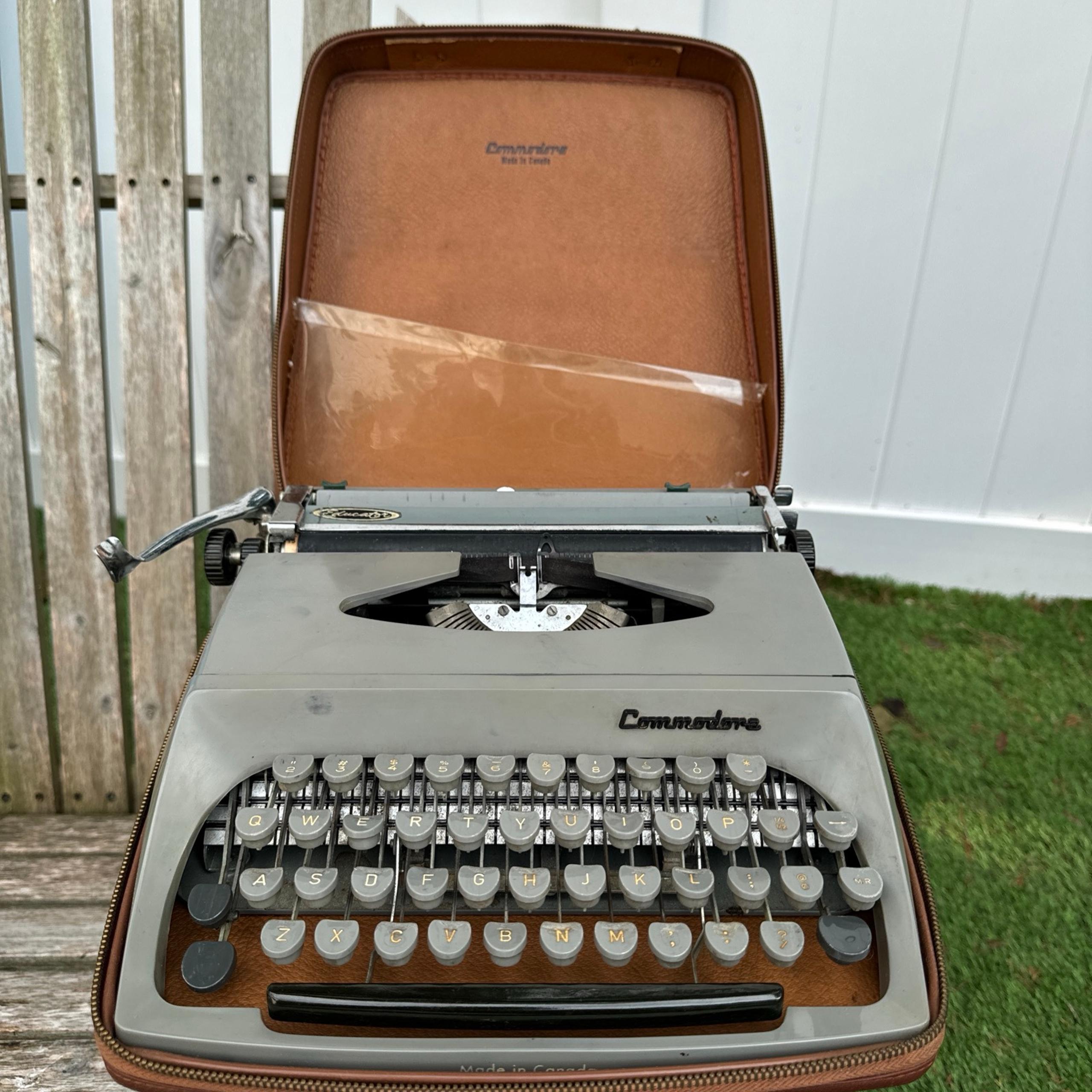 Vintage Commodore Educator Typewriter with Case Made In Canada