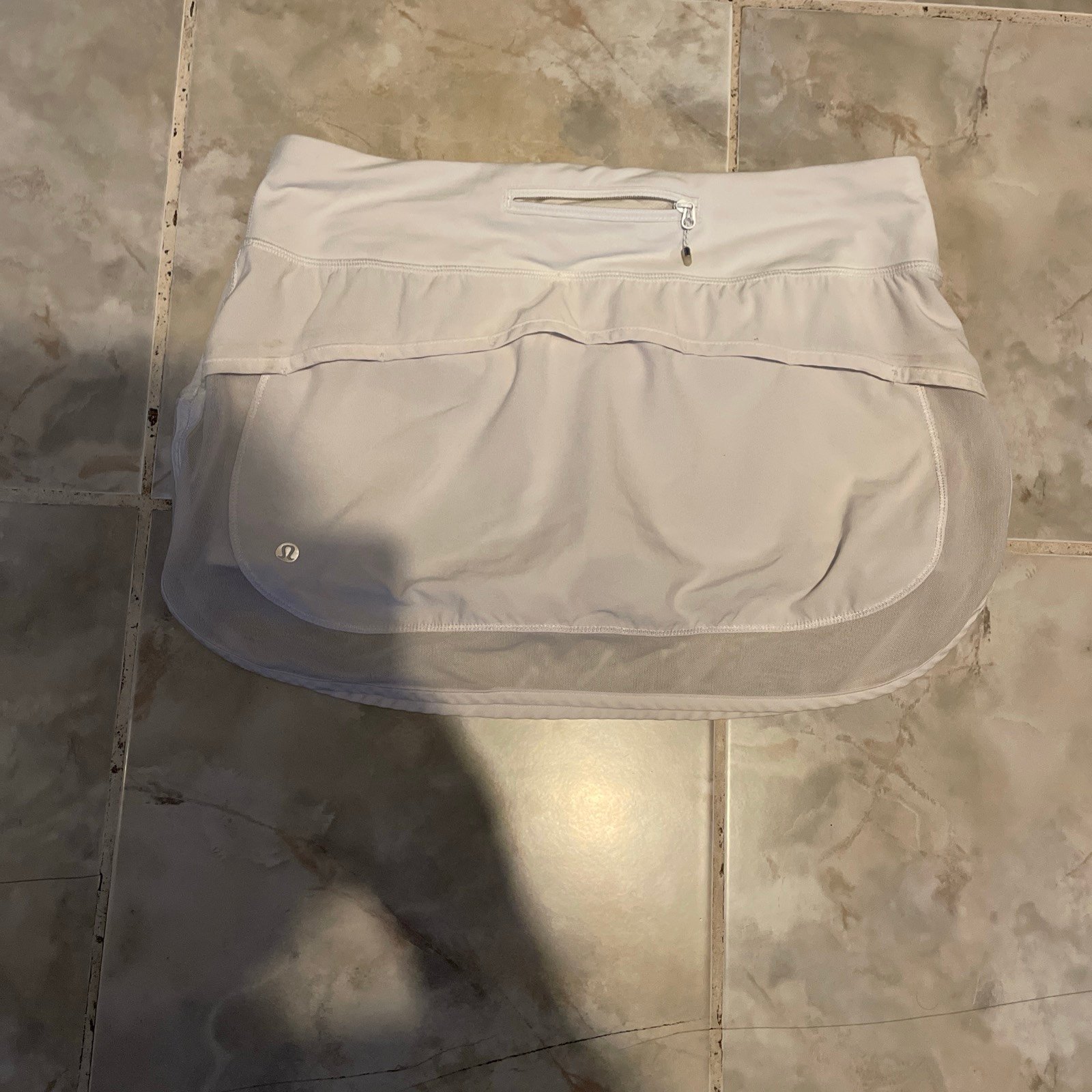 Lululemon Hotty Hot Skirt Skort Shorts White 4 Way Stretch Women's Size 8