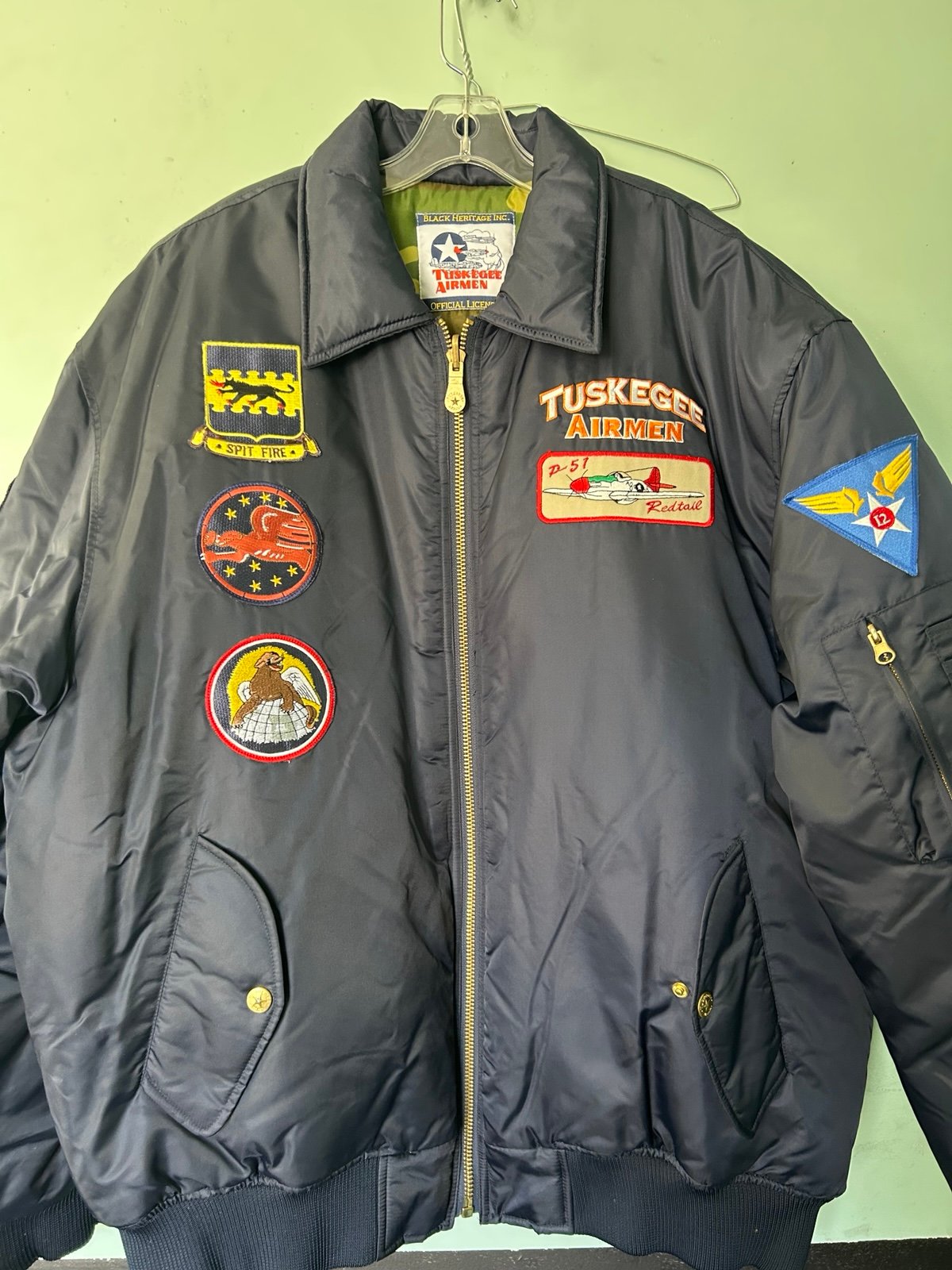 TUSKEGEE AIRMEN BOMBER JACKET 100% Polyester with Waterproof Shell 2xl