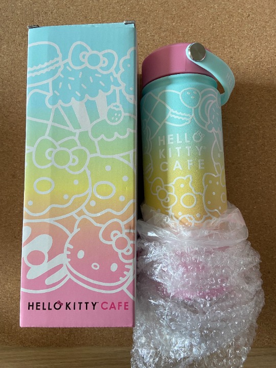 Hello Kitty Cafe 18oz Thermal Bottle