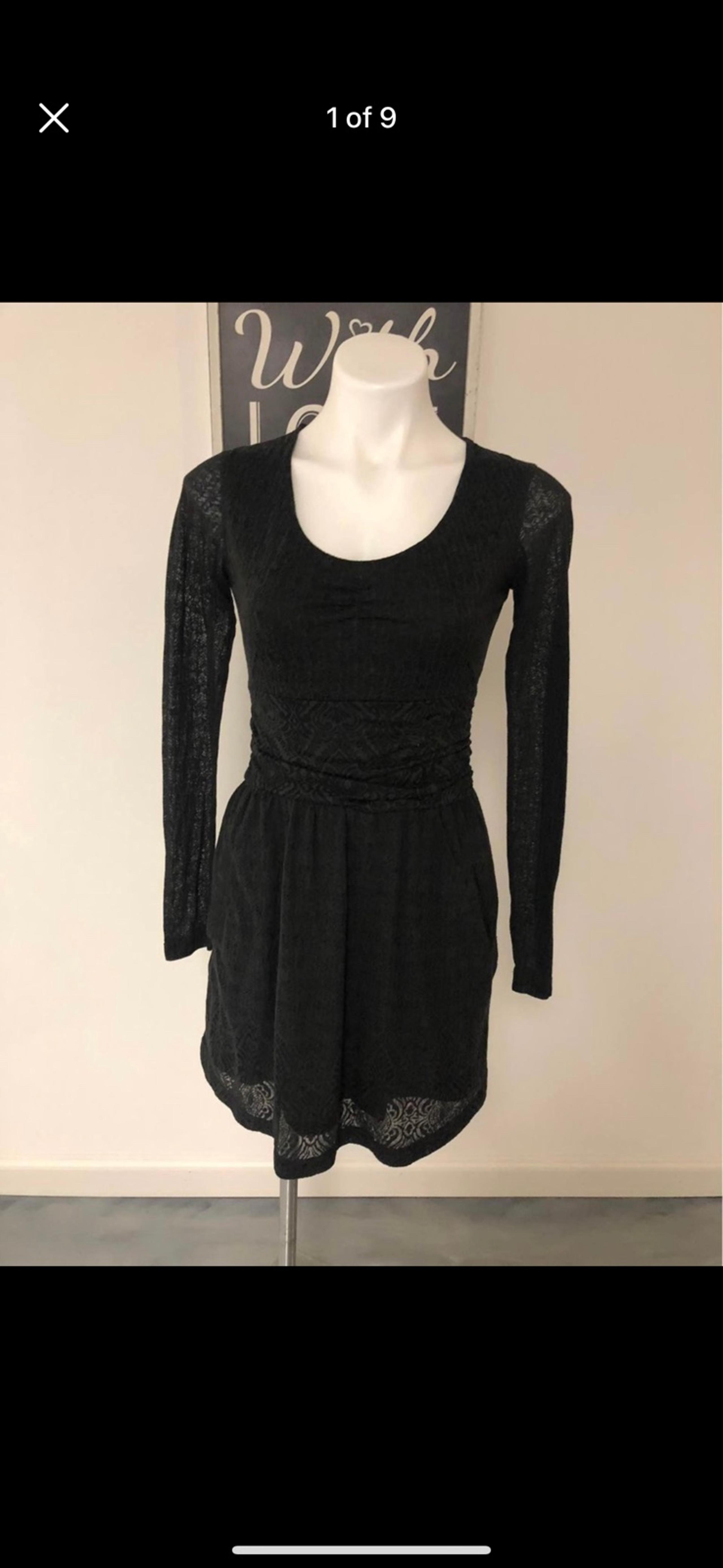 Athleta black dress long sleeve with pockets size XS