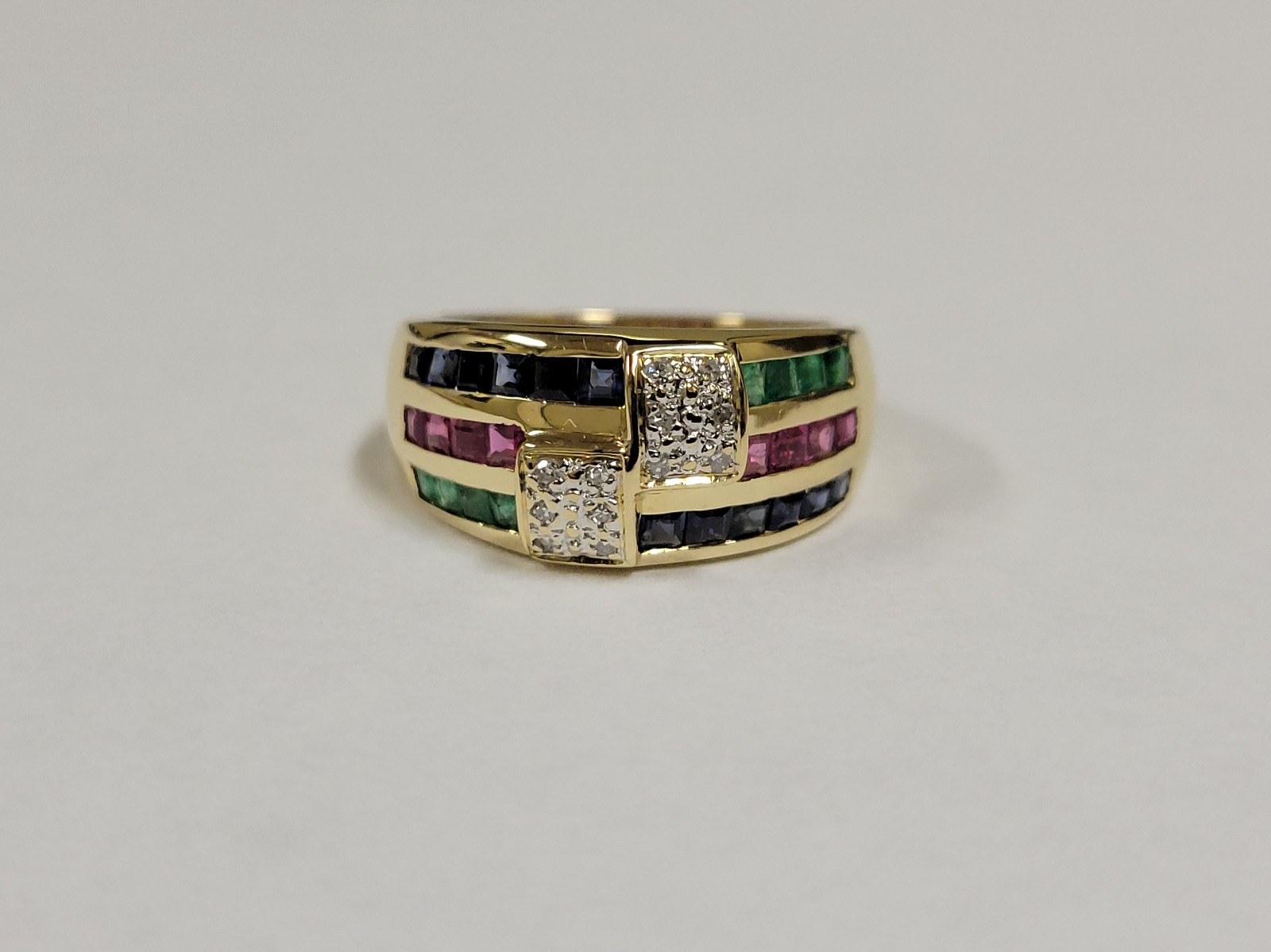 18k Muliti-Color Natural Square Stones & Round Diamonds Ladies Yellow Gold Ring
