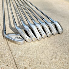 Lynx Silver Cat Senior Golf Clubs RH Irons 4-9, SW & PW