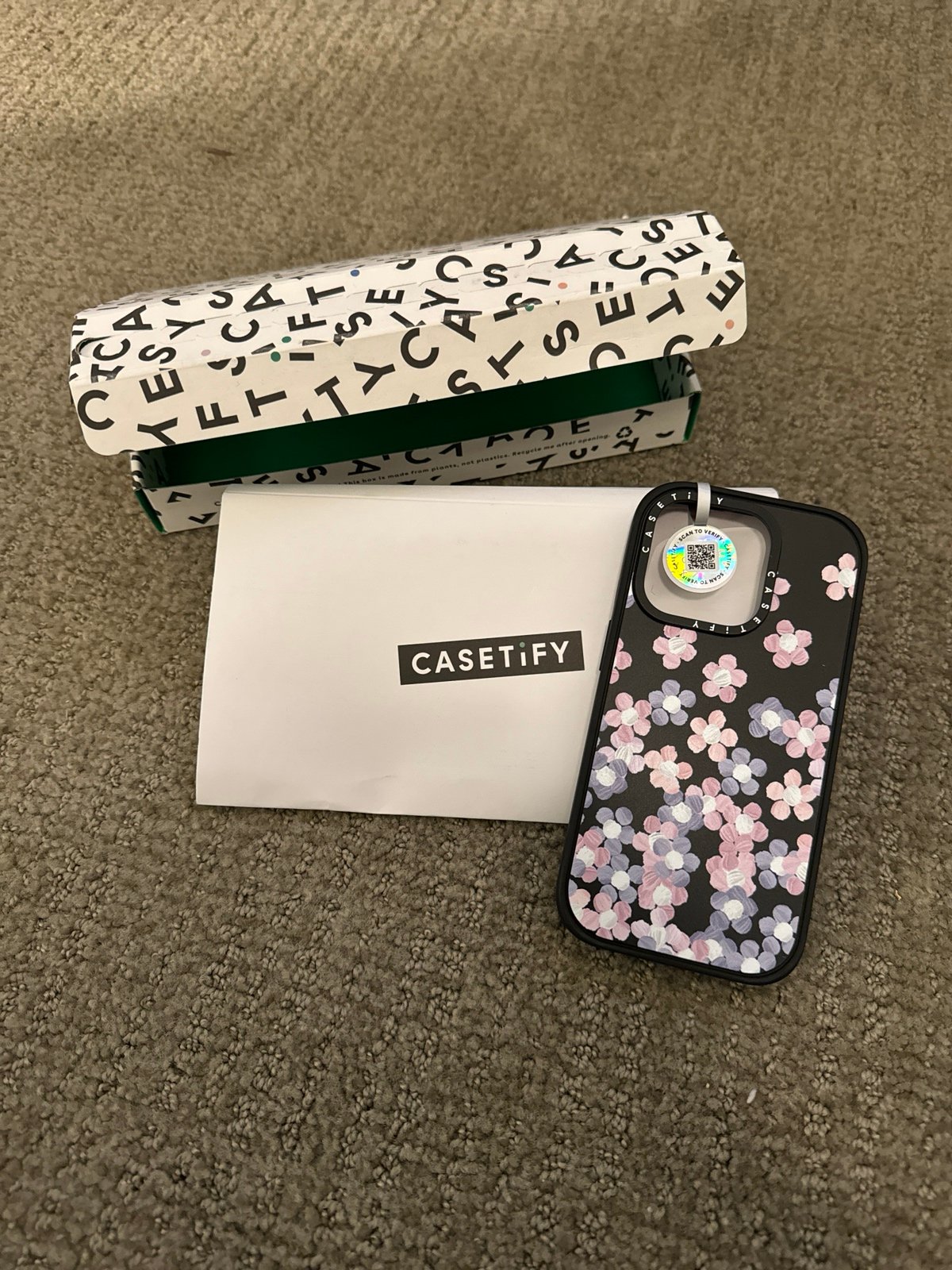 Casetify iPhone 15 pro floral case