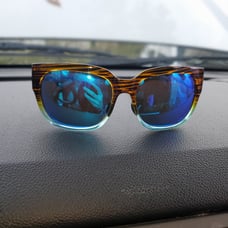 Costa Del Mar sunglasses for women. Retail 294 Brand new.