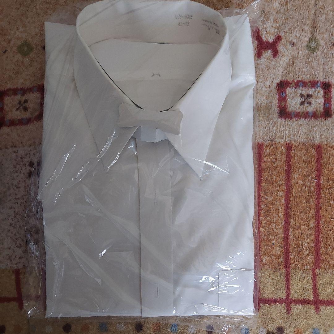White dress shirt, size 41-42