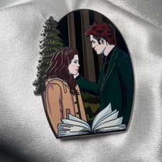 Edward and Bella twilight new moon fantasy pin