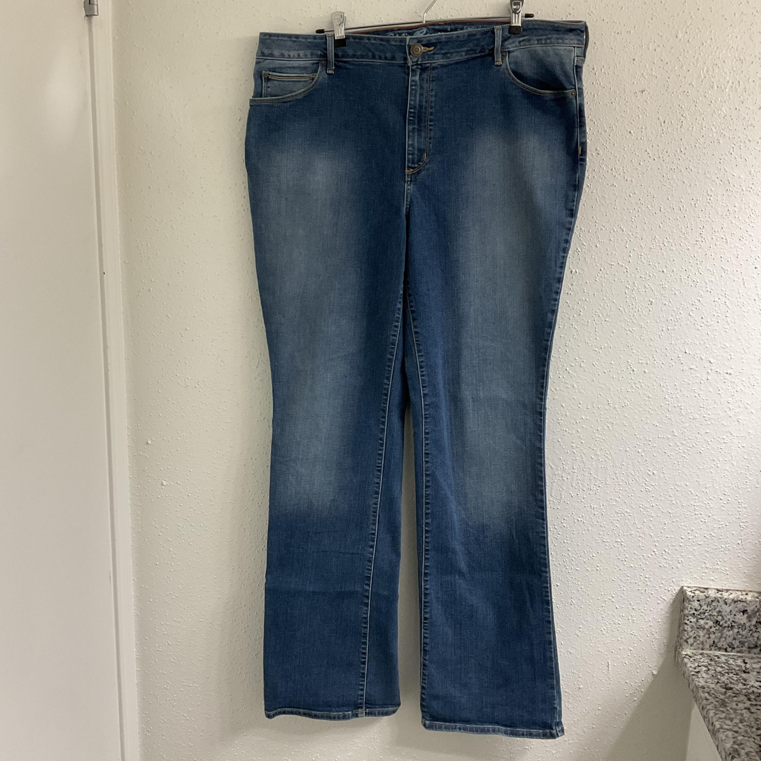 Womens Jeans Slightly Curvy Boot Cut Size T20 - Eddie Bauer