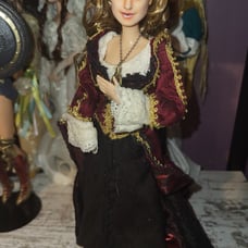 Elizabeth Swann doll